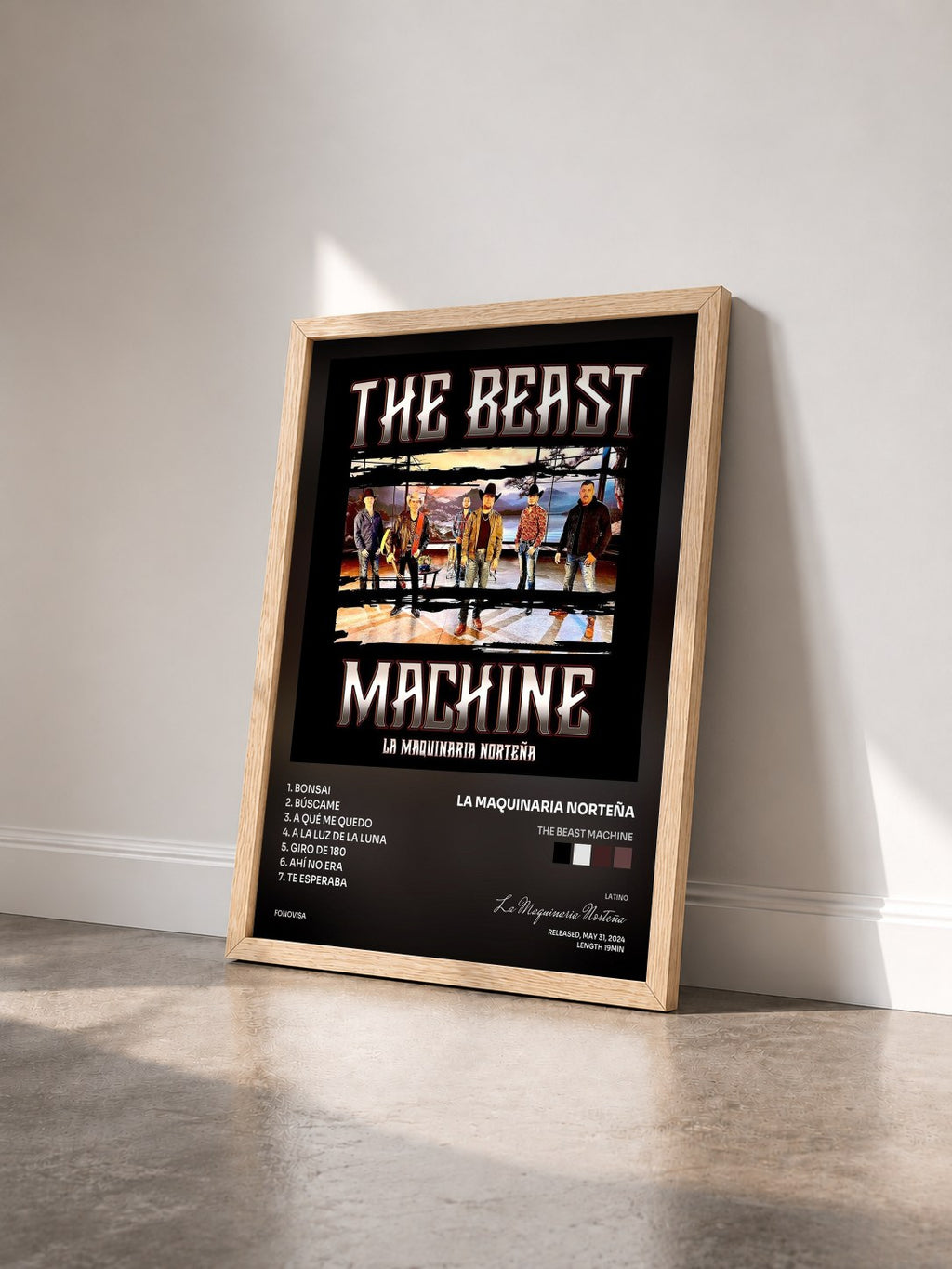 #bois Tableau de l'album The Beast Machine de La Maquinaria Norteña vu de trois quarts, cadre en bois brut