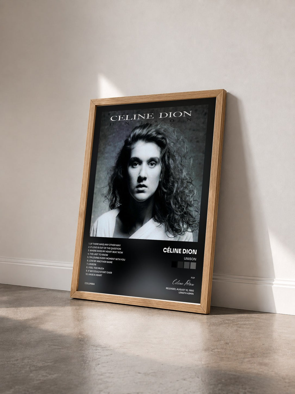 #bois Tableau de l'album Unison de Céline Dion vu de trois quarts, cadre en bois brut