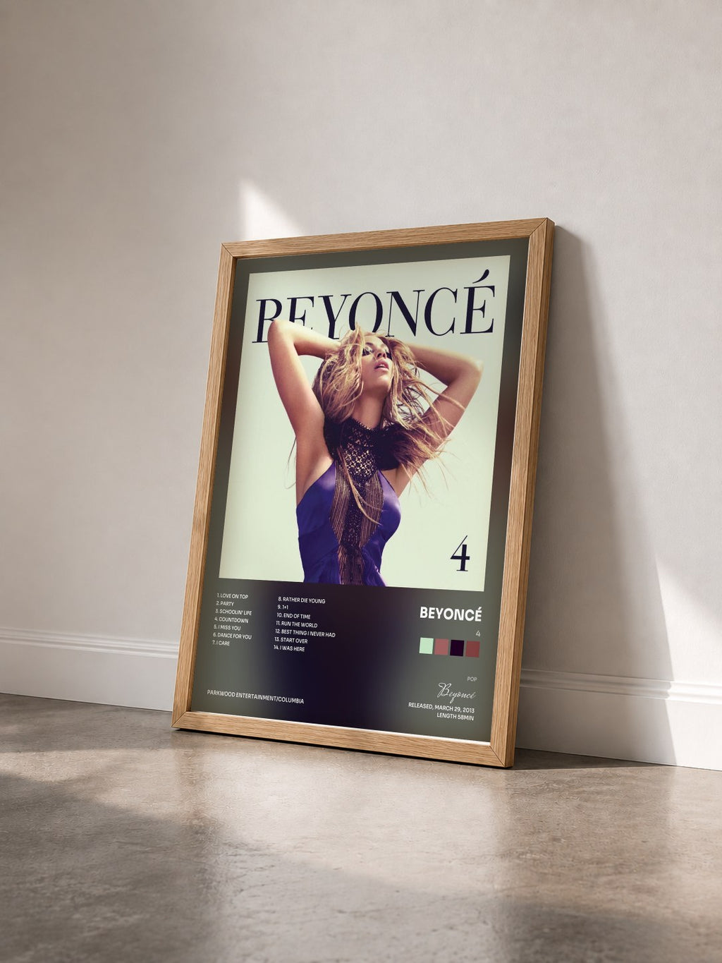#bois Tableau de l'album 4 de Beyoncé vu de trois quarts, cadre en bois brut