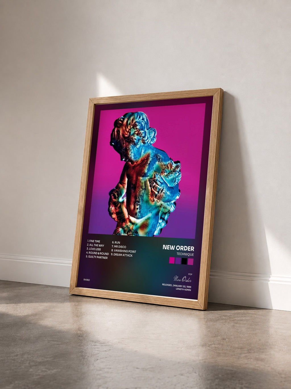 #bois Tableau de l'album Technique de New Order vu de trois quarts, cadre en bois brut