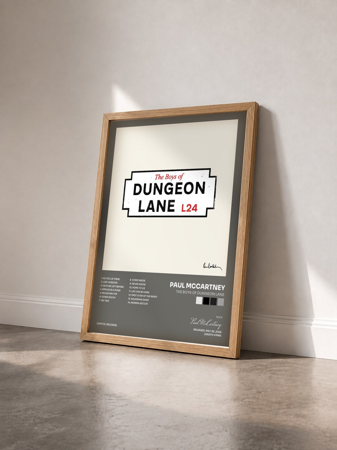 #bois Tableau de l'album The Boys of Dungeon Lane de Paul McCartney vu de trois quarts, cadre en bois brut