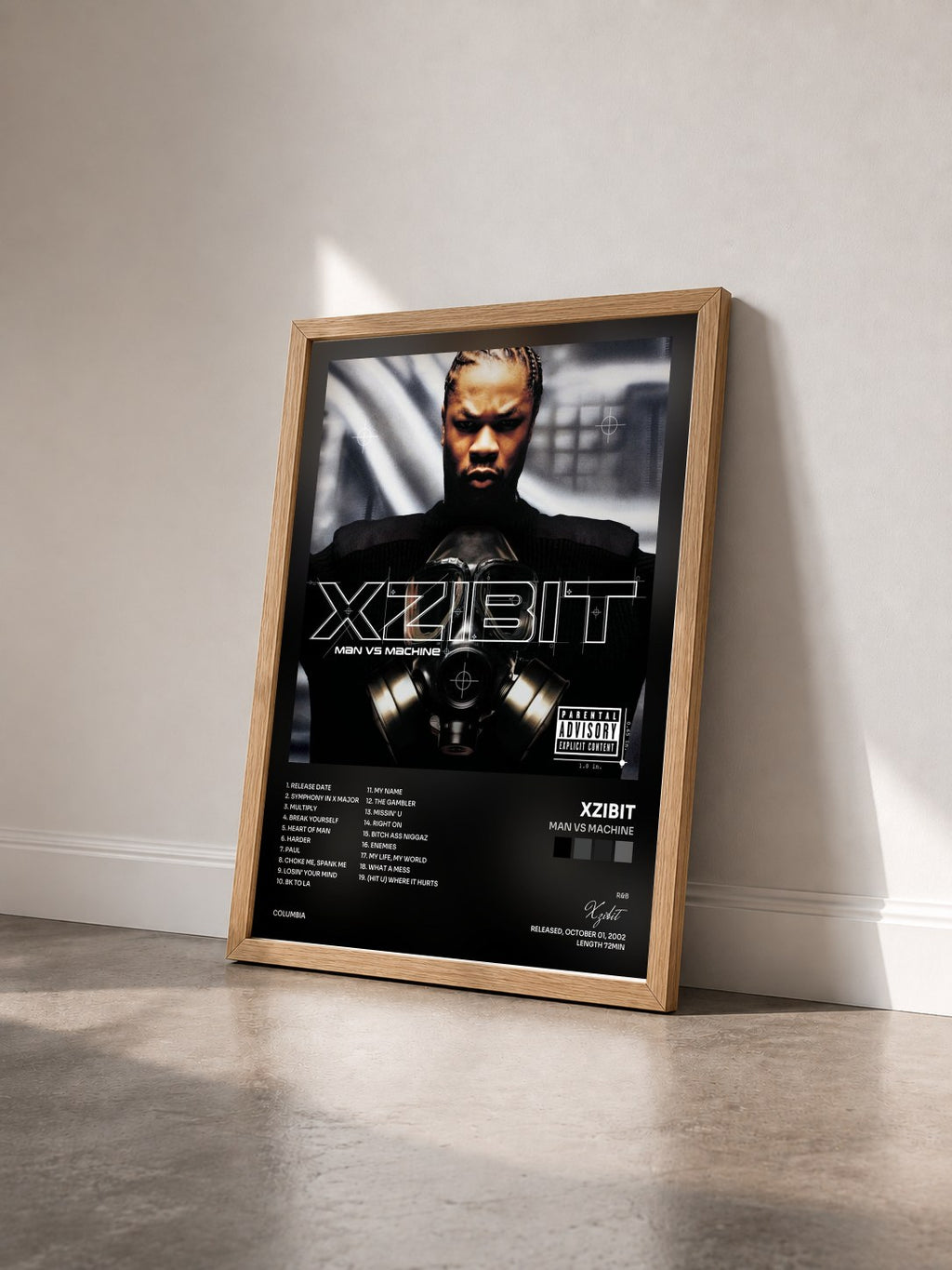 #bois Tableau de l'album Man VS Machine de Xzibit vu de trois quarts, cadre en bois brut