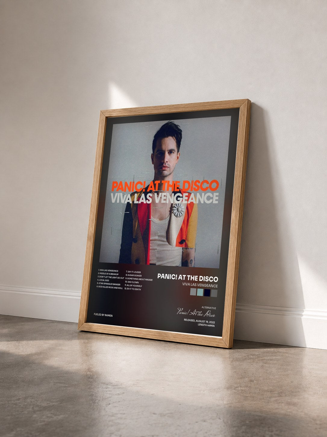 #bois Tableau de l'album Viva Las Vengeance de Panic! At the Disco vu de trois quarts, cadre en bois brut