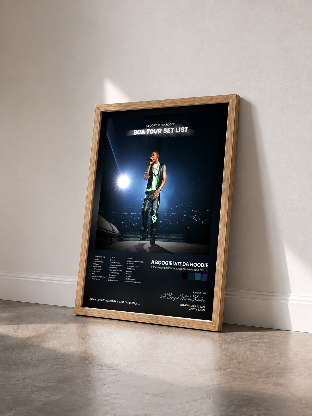 #bois Tableau de l'album A Boogie Wit Da Hoodie: Better Off Alone Tour Set List de A Boogie Wit da Hoodie vu de trois quarts, cadre en bois brut