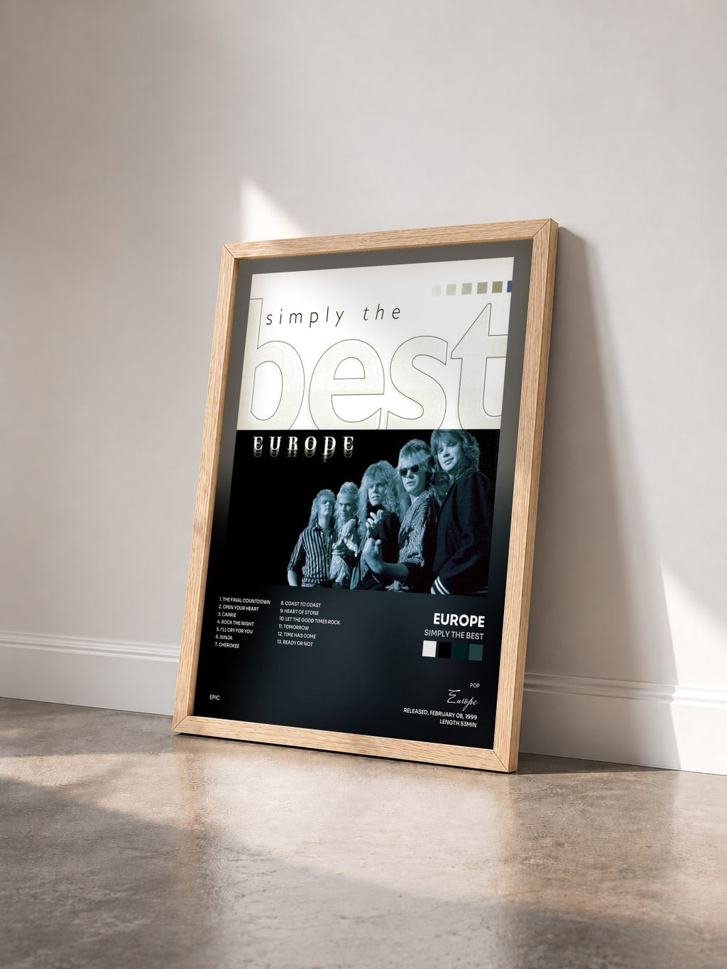 #bois Tableau de l'album Simply The Best de Europe vu de trois quarts, cadre en bois brut