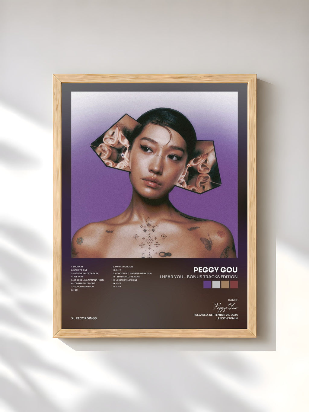 #bois Tableau de l'album I Hear You – Bonus Tracks Edition de Peggy Gou, cadre en bois brut, imprimé et encadré en France