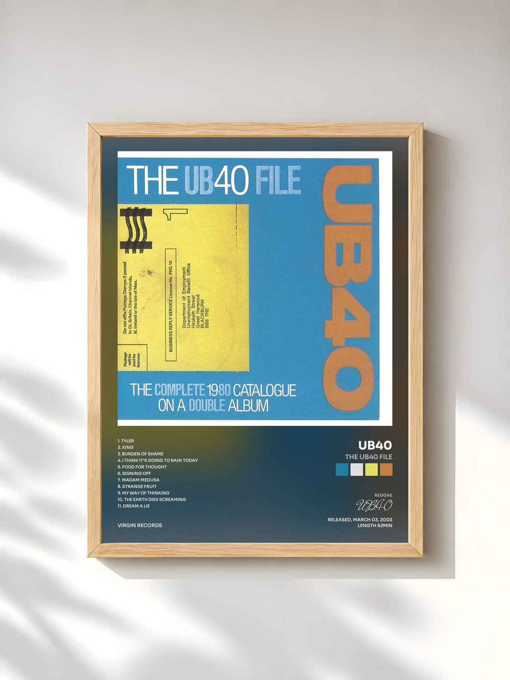 #bois Tableau de l'album The UB40 File de UB40, cadre en bois brut, imprimé et encadré en France