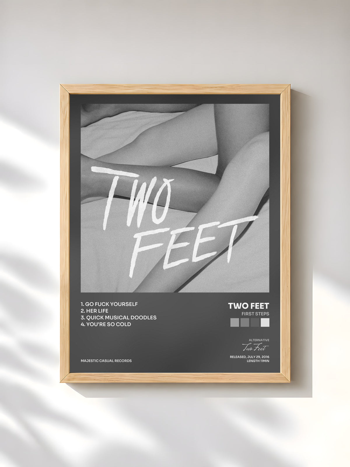 #bois Tableau de l'album First Steps de Two Feet, cadre en bois brut, imprimé et encadré en France