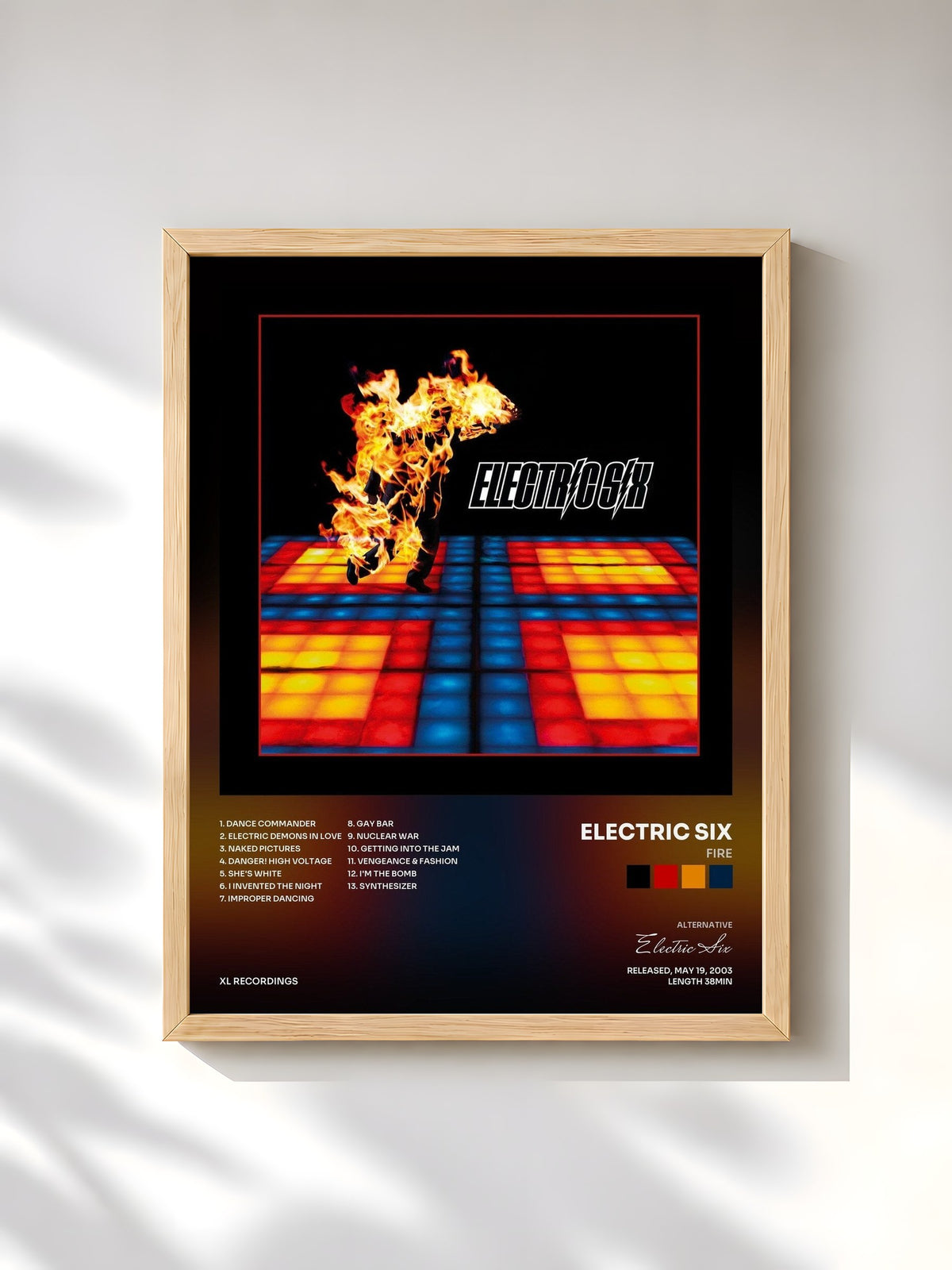 #bois Tableau de l'album Fire de Electric Six, cadre en bois brut, imprimé et encadré en France