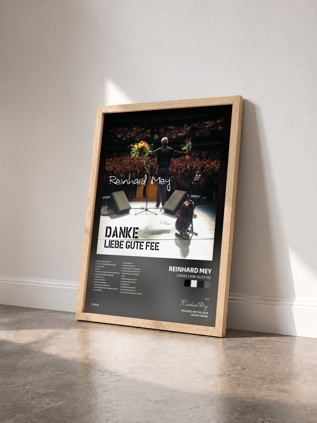 #bois Tableau de l'album Danke Liebe Gute Fee de Reinhard Mey vu de trois quarts, cadre en bois brut