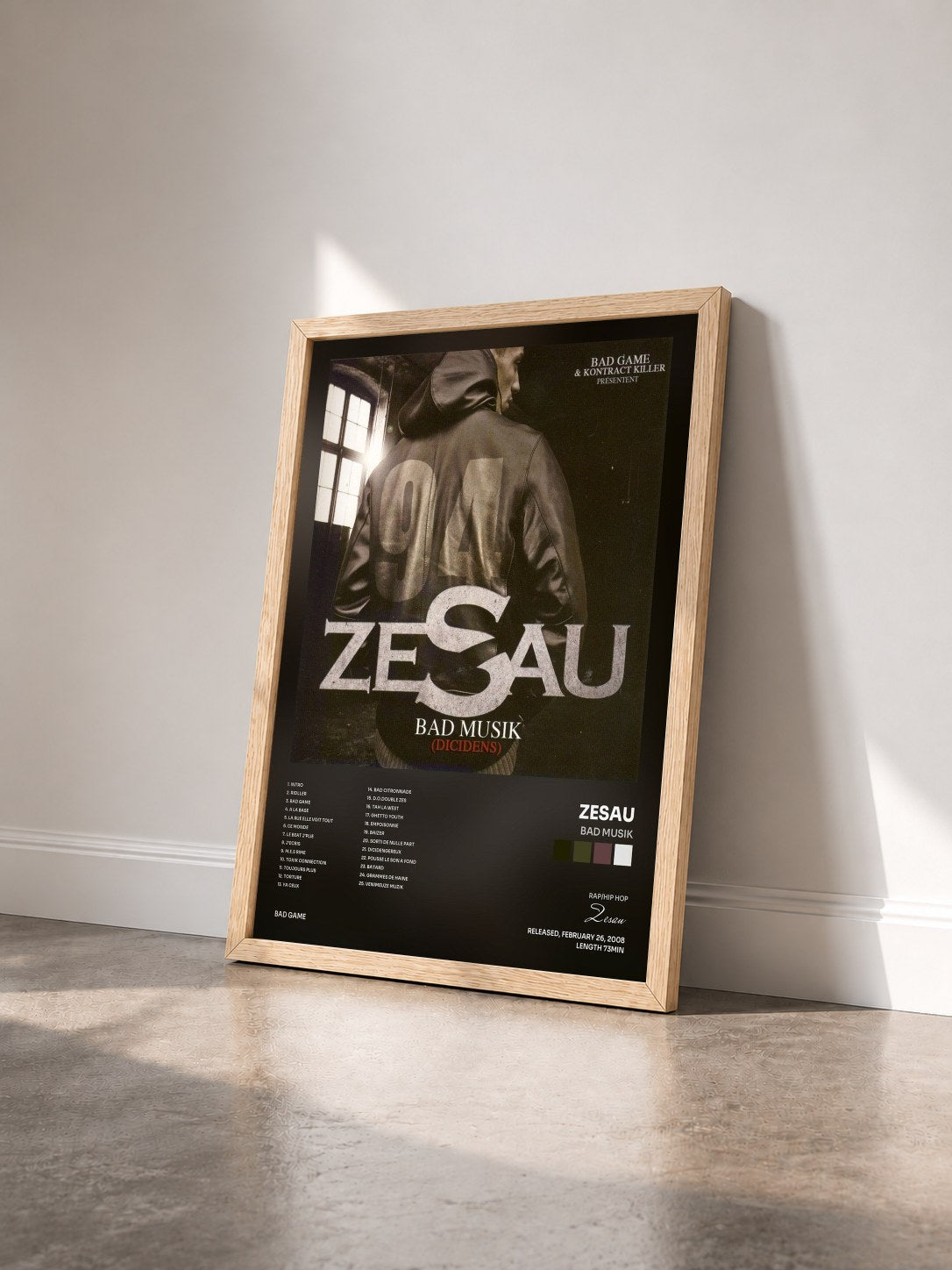 #bois Tableau de l'album Bad Musik de Zesau vu de trois quarts, cadre en bois brut