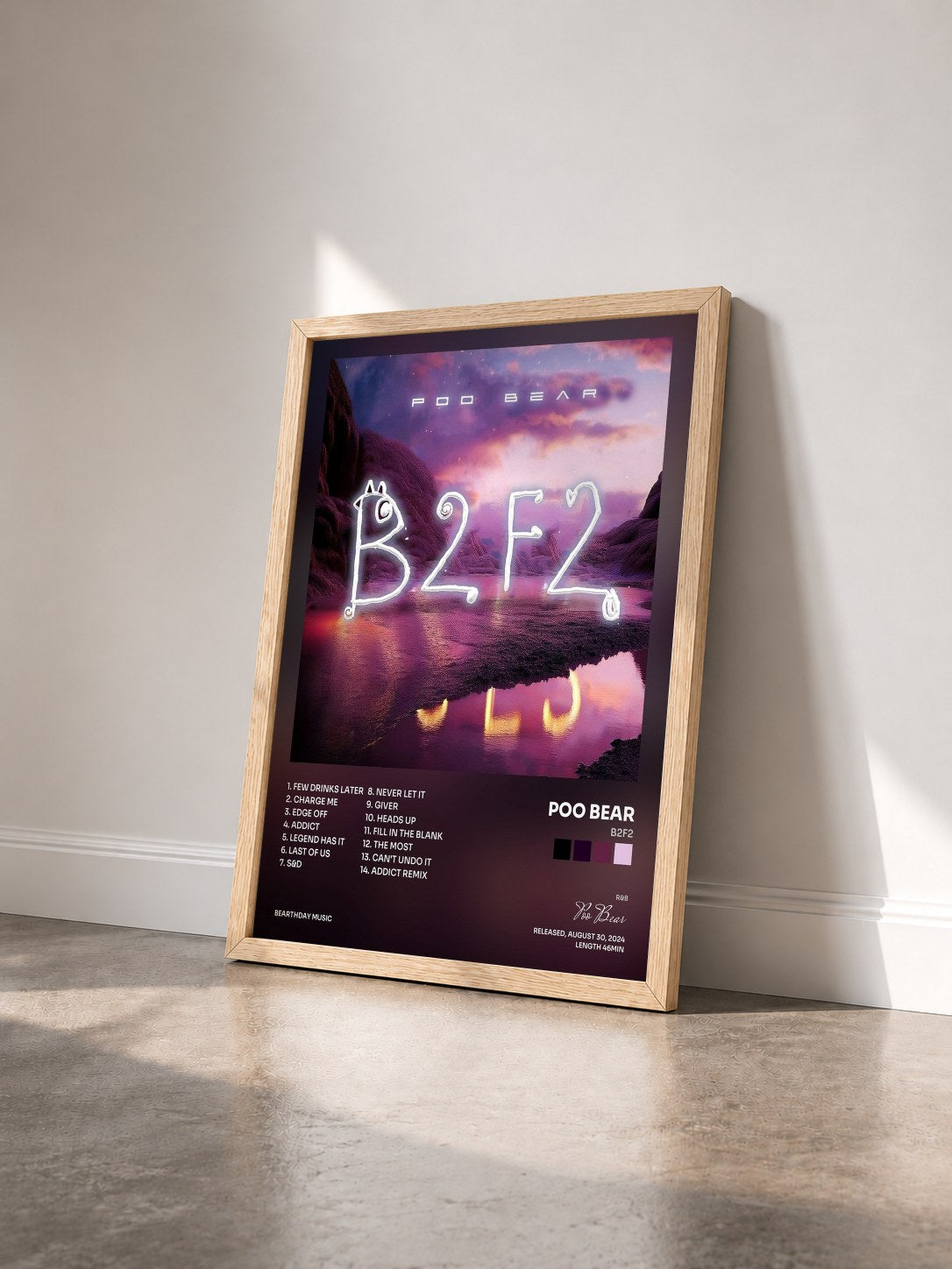 #bois Tableau de l'album B2F2 de Poo Bear vu de trois quarts, cadre en bois brut