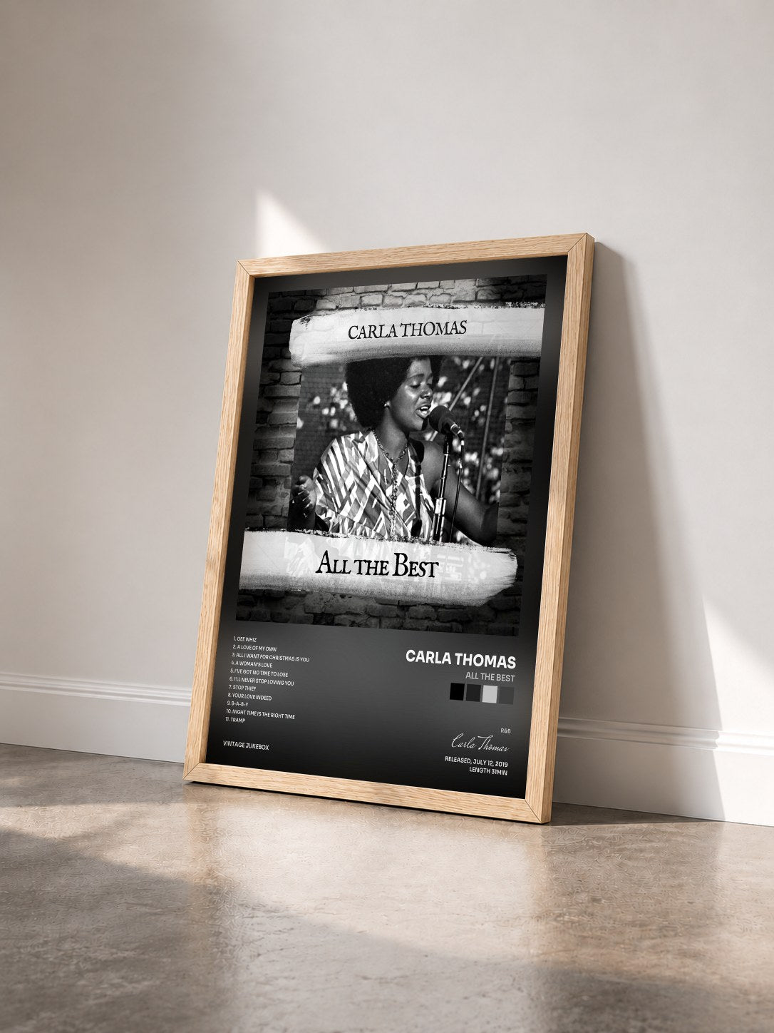 #bois Tableau de l'album All the Best de Carla Thomas vu de trois quarts, cadre en bois brut
