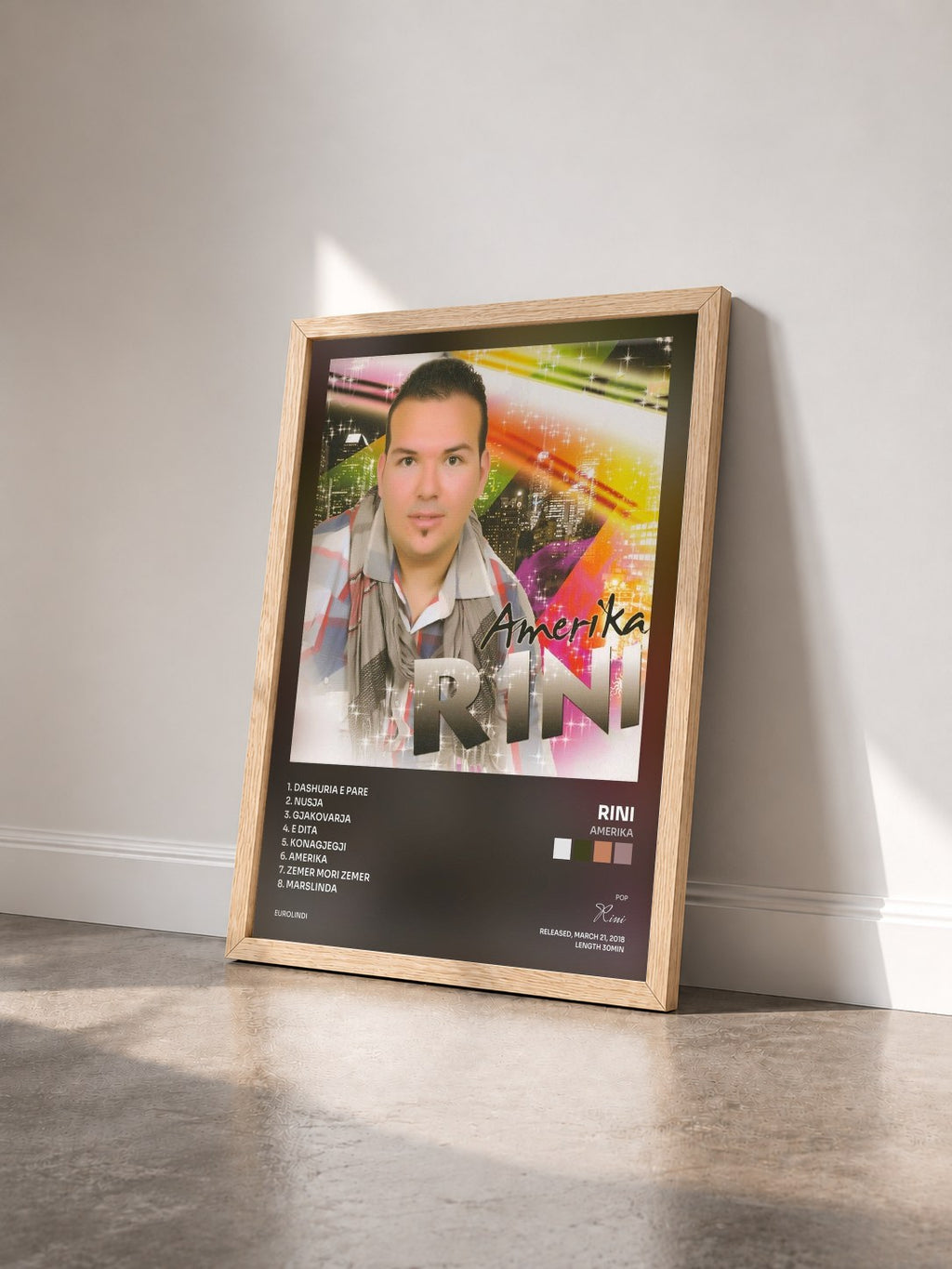 #bois Tableau de l'album Amerika de Rini vu de trois quarts, cadre en bois brut