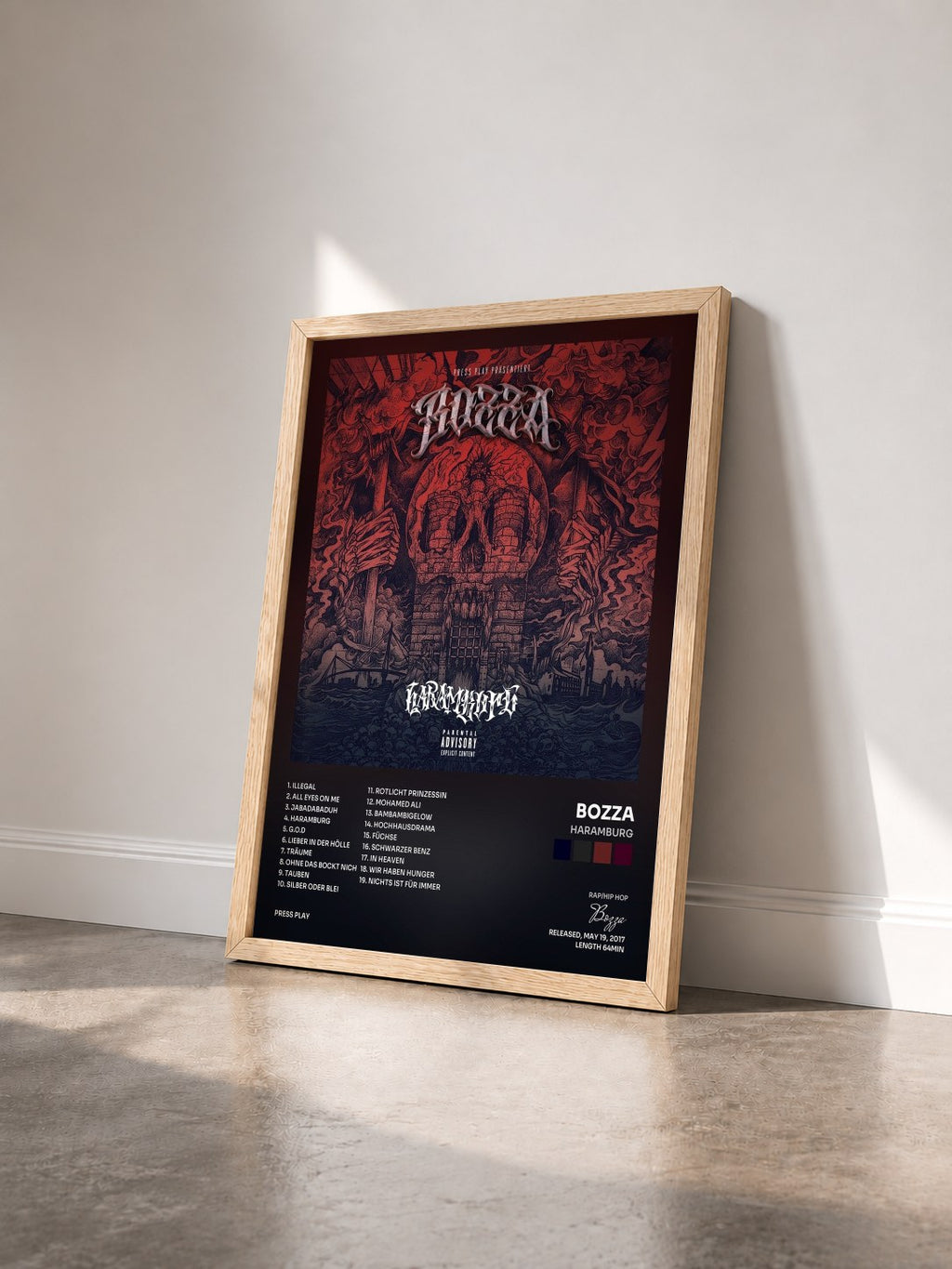 #bois Tableau de l'album Haramburg de Bozza vu de trois quarts, cadre en bois brut