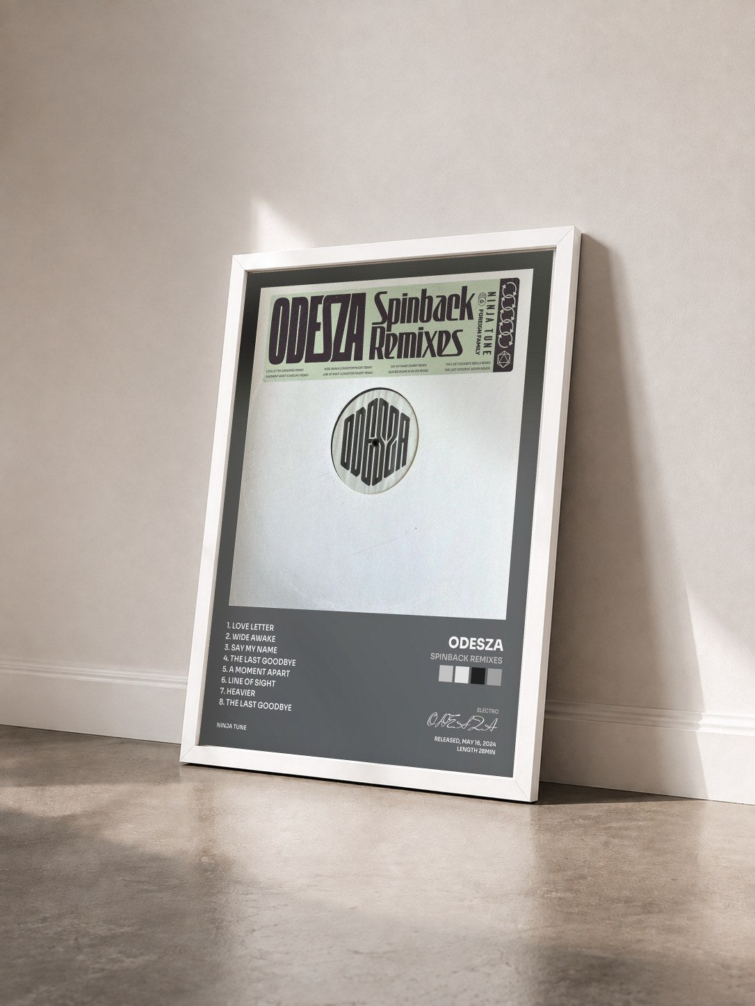 #blanc Tableau de l'album Spinback Remixes de ODESZA vu de trois quarts, cadre blanc