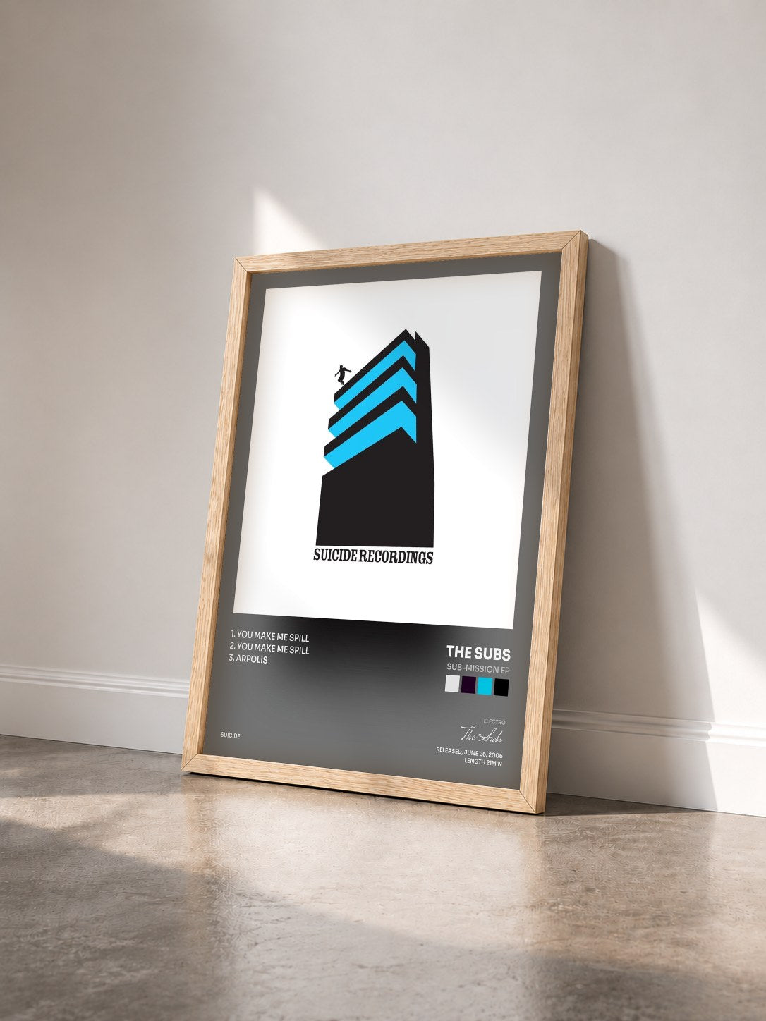 #bois Tableau de l'album Sub-Mission EP de The Subs vu de trois quarts, cadre en bois brut