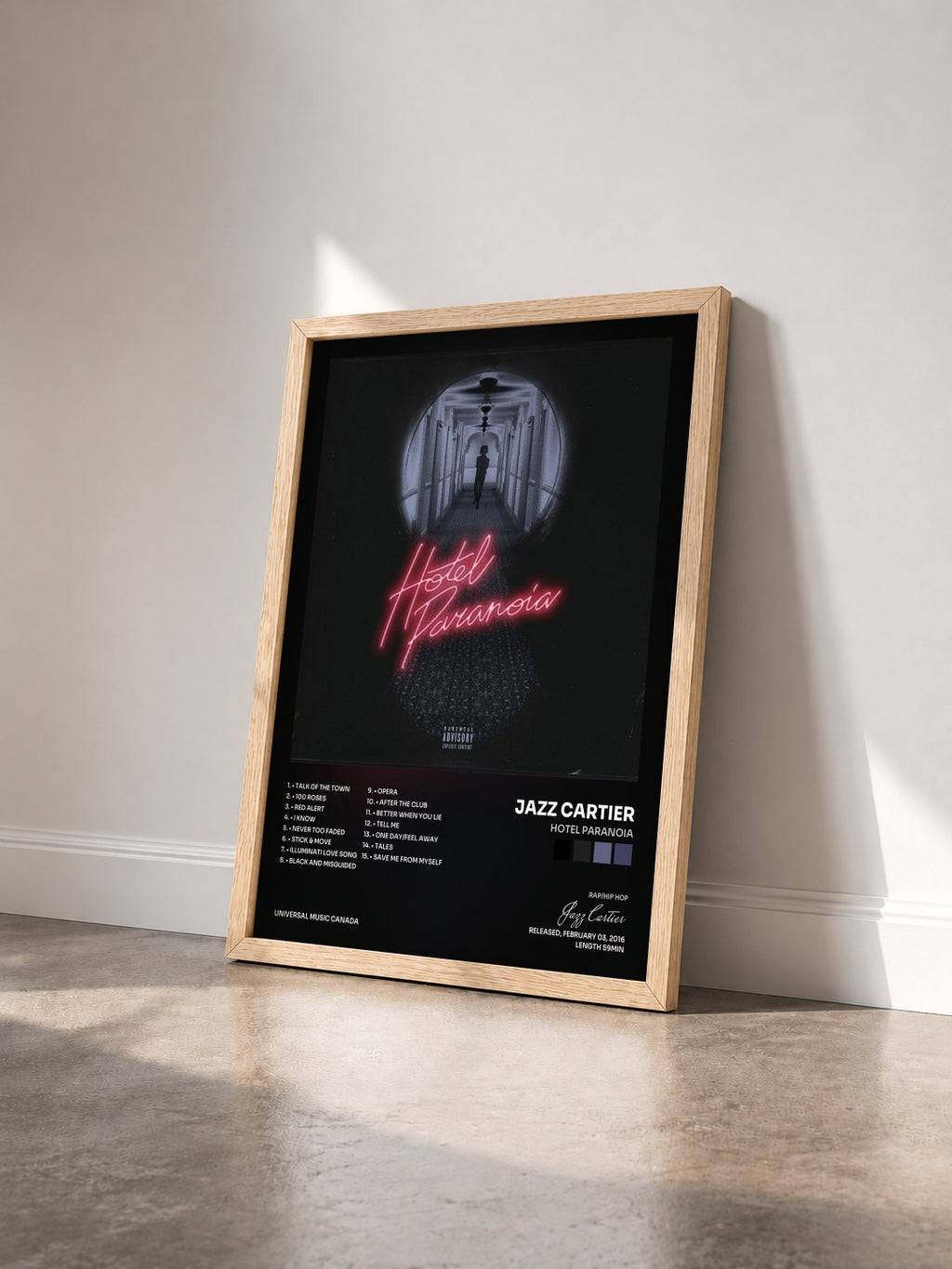 #bois Tableau de l'album Hotel Paranoia de Jazz Cartier vu de trois quarts, cadre en bois brut