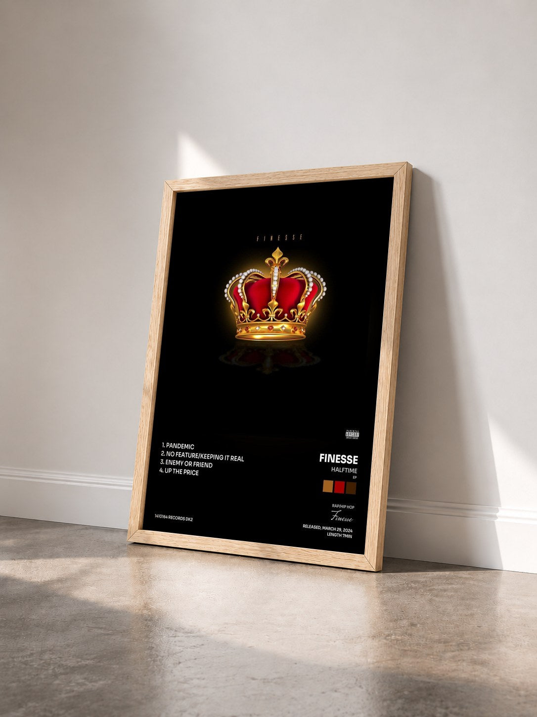 #bois Tableau de l'album Halftime (Ep) de Finesse vu de trois quarts, cadre en bois brut