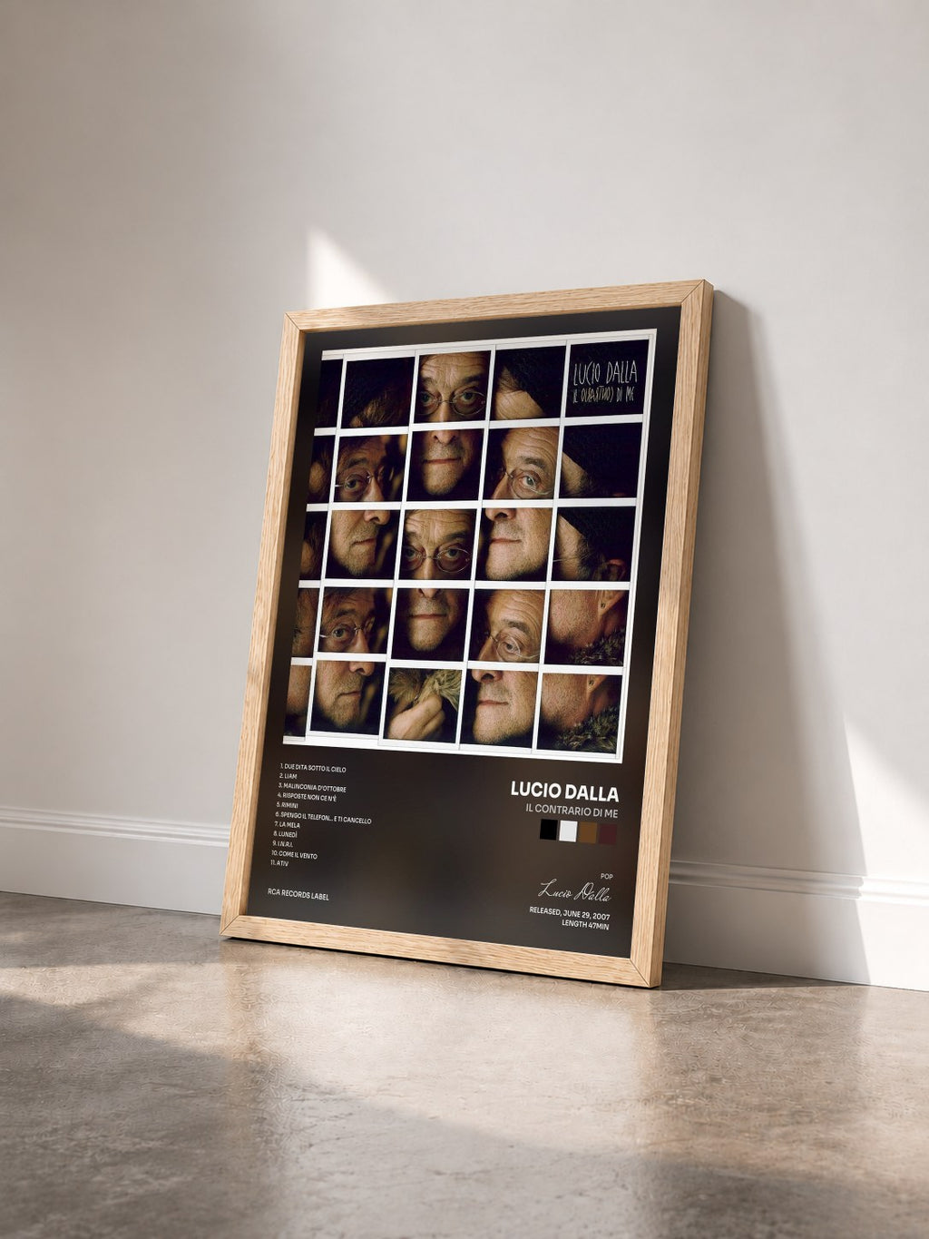 #bois Tableau de l'album Il Contrario Di Me de Lucio Dalla vu de trois quarts, cadre en bois brut