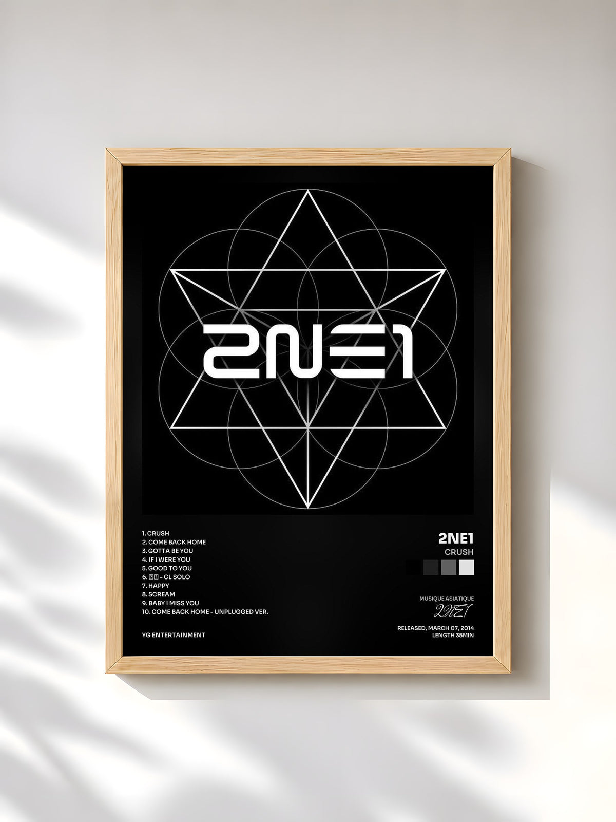 #bois Tableau de l'album CRUSH de 2NE1, cadre en bois brut, imprimé et encadré en France