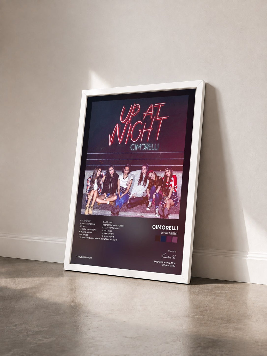 #blanc Tableau de l'album Up at Night de Cimorelli vu de trois quarts, cadre blanc