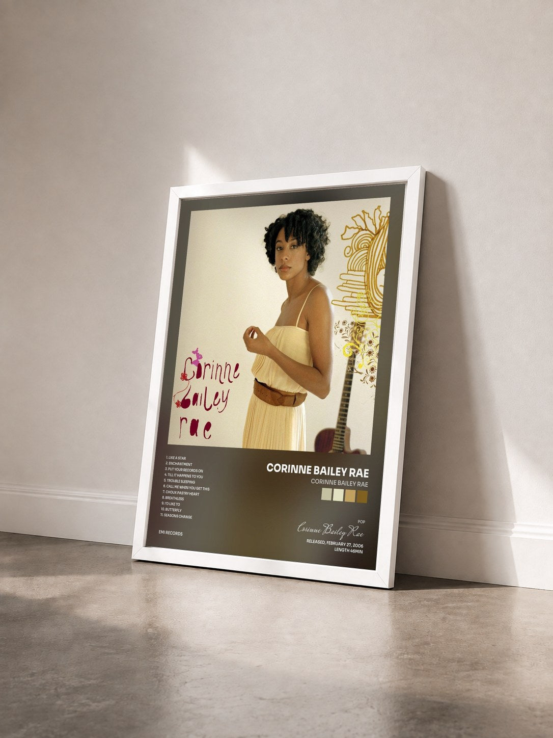 #blanc Tableau de l'album Corinne Bailey Rae de Corinne Bailey Rae vu de trois quarts, cadre blanc