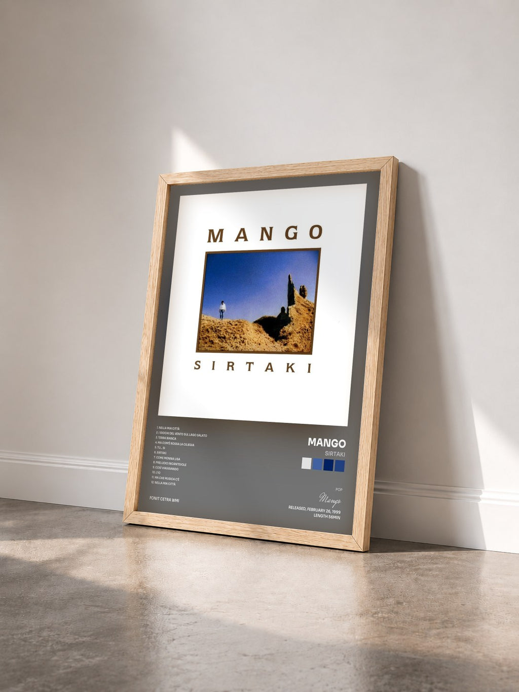 #bois Tableau de l'album Sirtaki de Mango vu de trois quarts, cadre en bois brut
