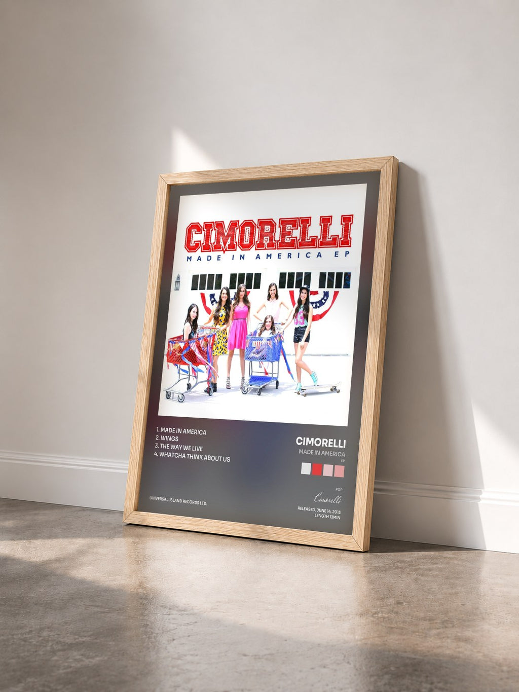 #bois Tableau de l'album Made In America (EP) de Cimorelli vu de trois quarts, cadre en bois brut