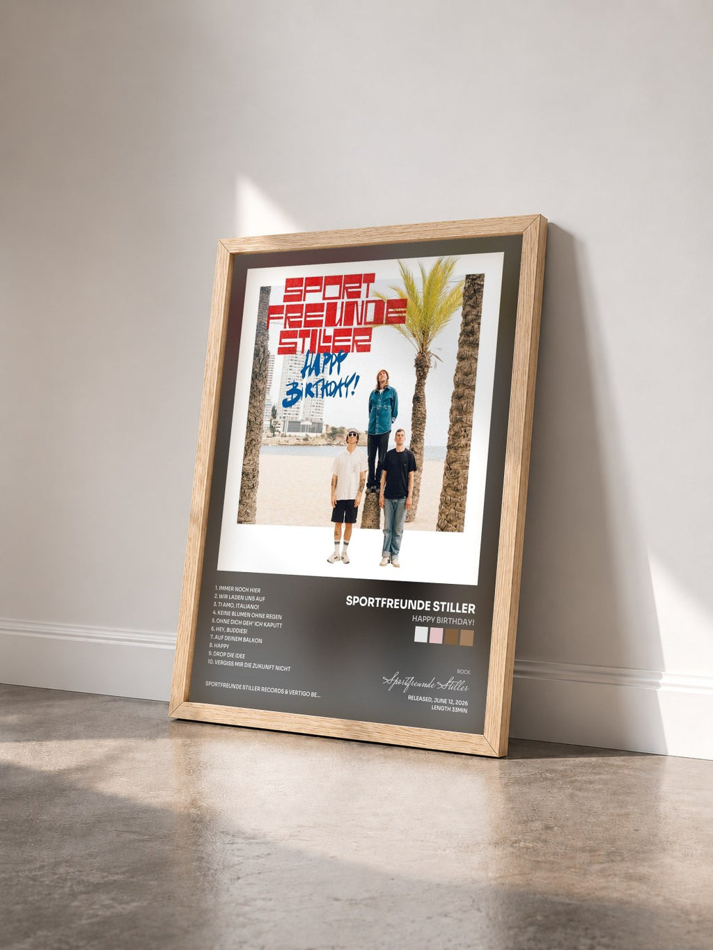 #bois Tableau de l'album Happy Birthday! de Sportfreunde Stiller vu de trois quarts, cadre en bois brut