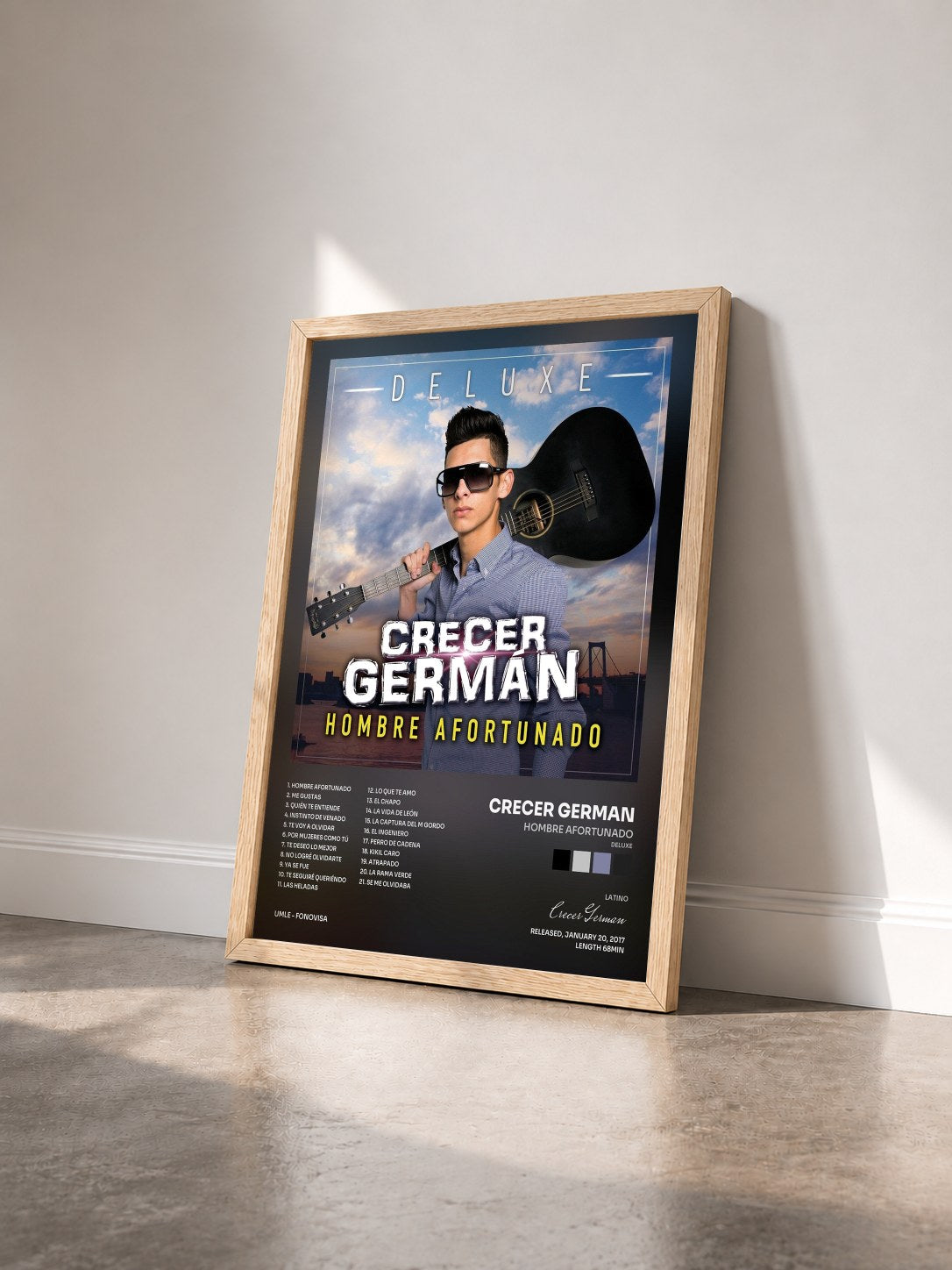 #bois Tableau de l'album Hombre Afortunado (Deluxe) de Crecer German vu de trois quarts, cadre en bois brut