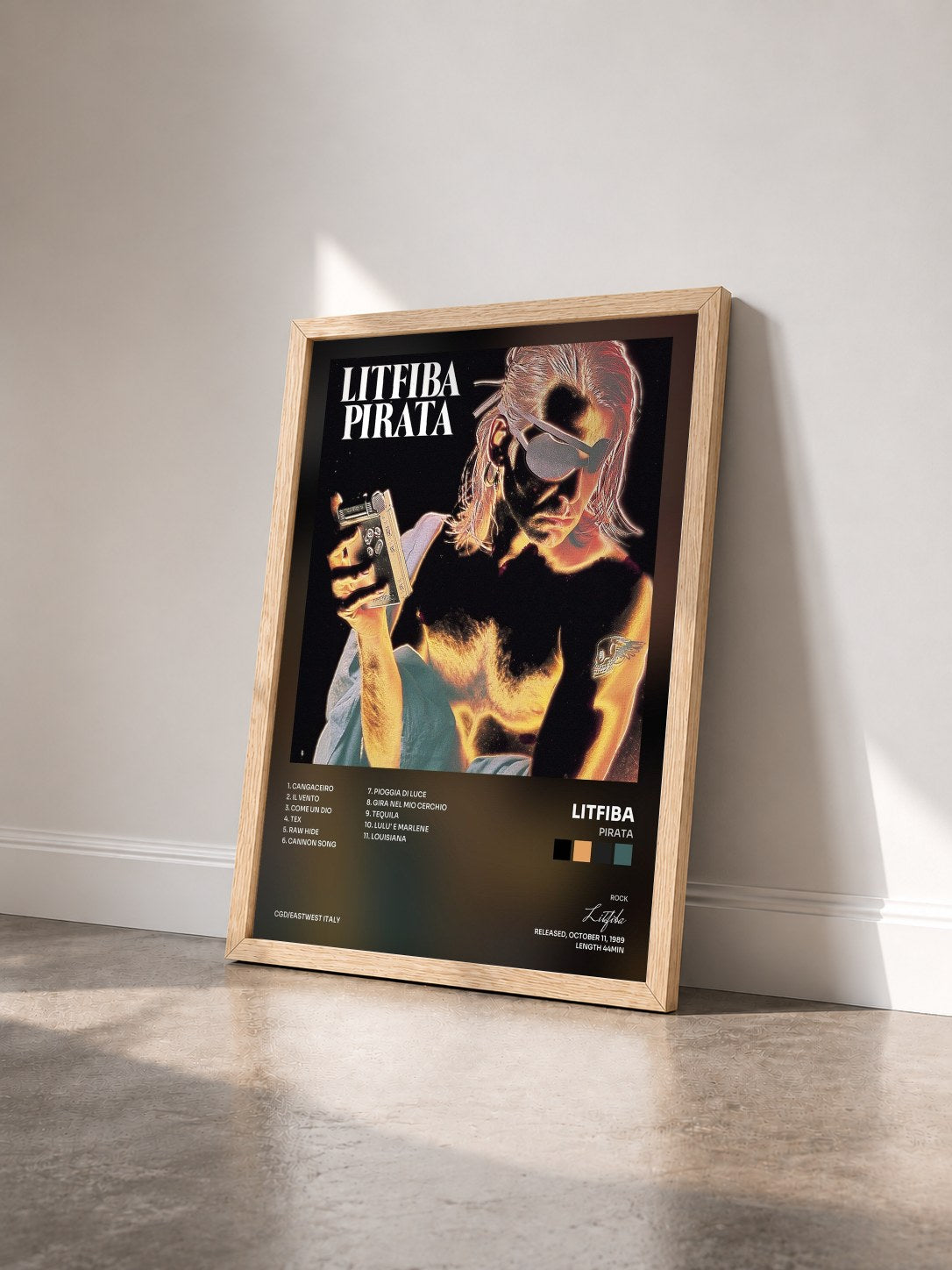 #bois Tableau de l'album Pirata de Litfiba vu de trois quarts, cadre en bois brut