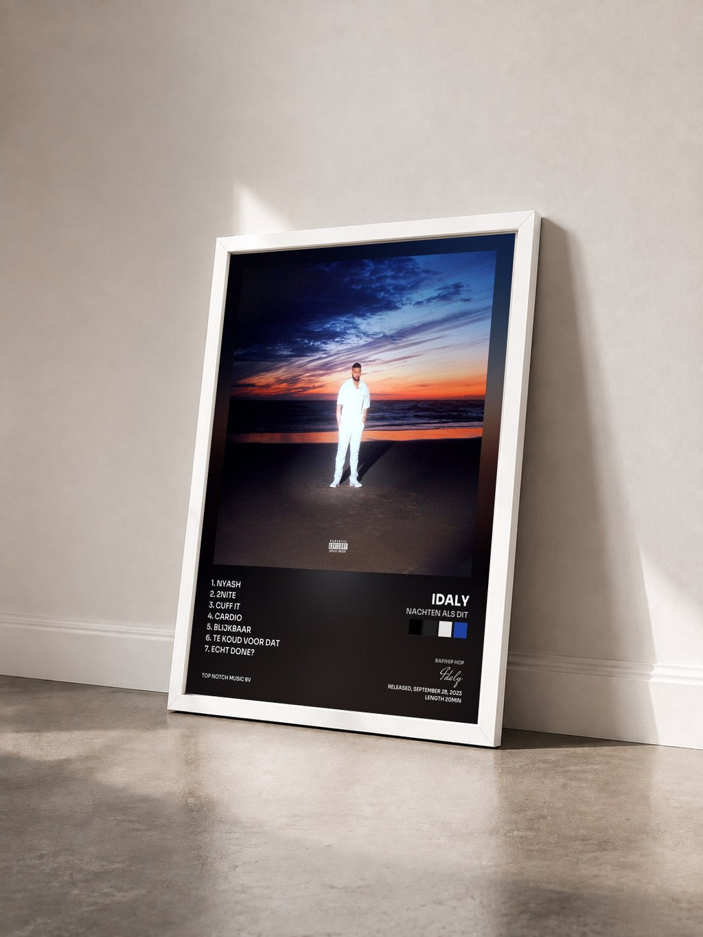 #blanc Tableau de l'album Nachten Als Dit de Idaly vu de trois quarts, cadre blanc