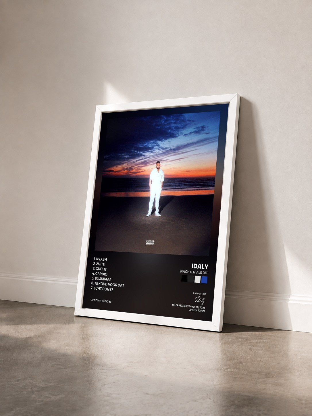 #blanc Tableau de l'album Nachten Als Dit de Idaly vu de trois quarts, cadre blanc