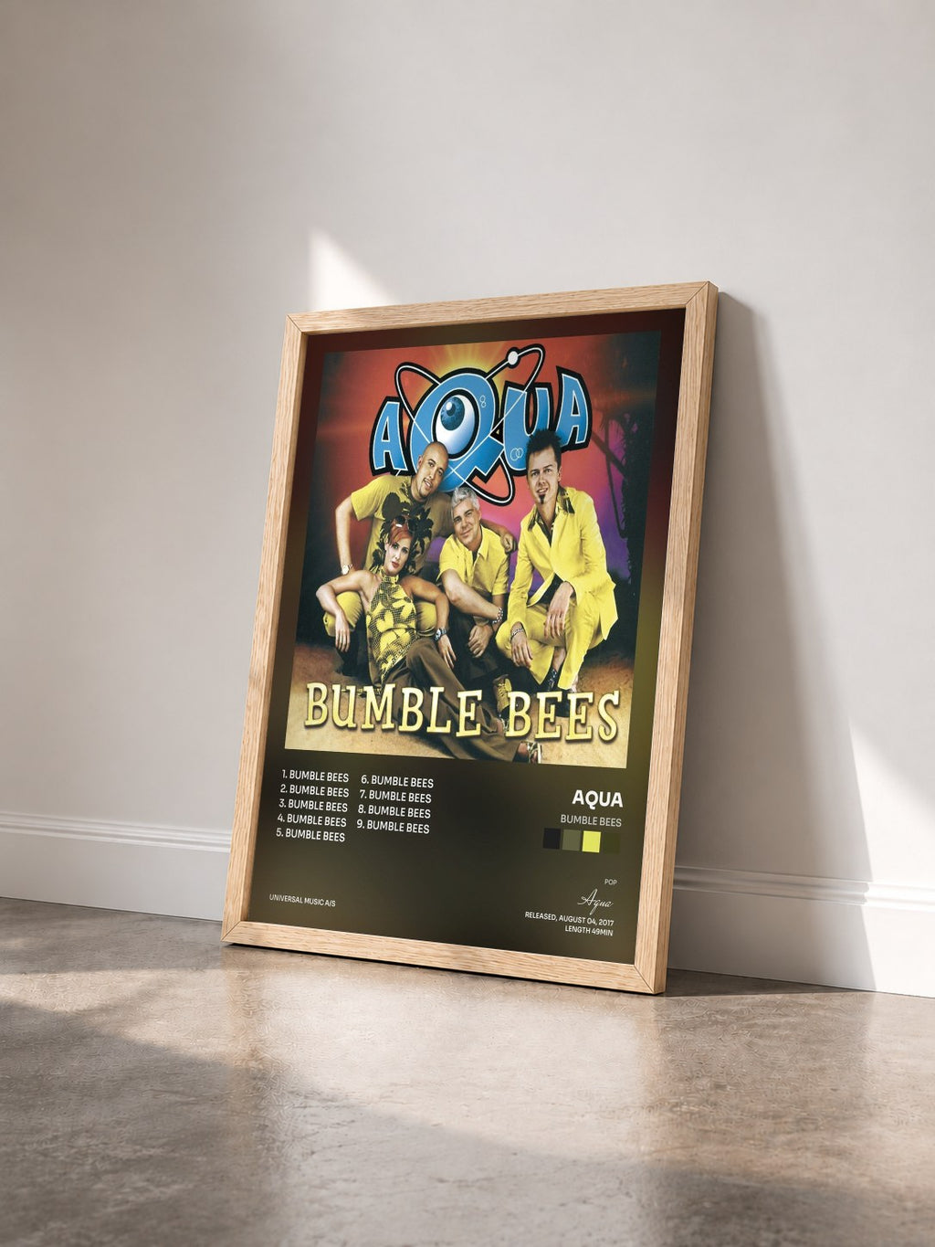 #bois Tableau de l'album Bumble Bees de Aqua vu de trois quarts, cadre en bois brut