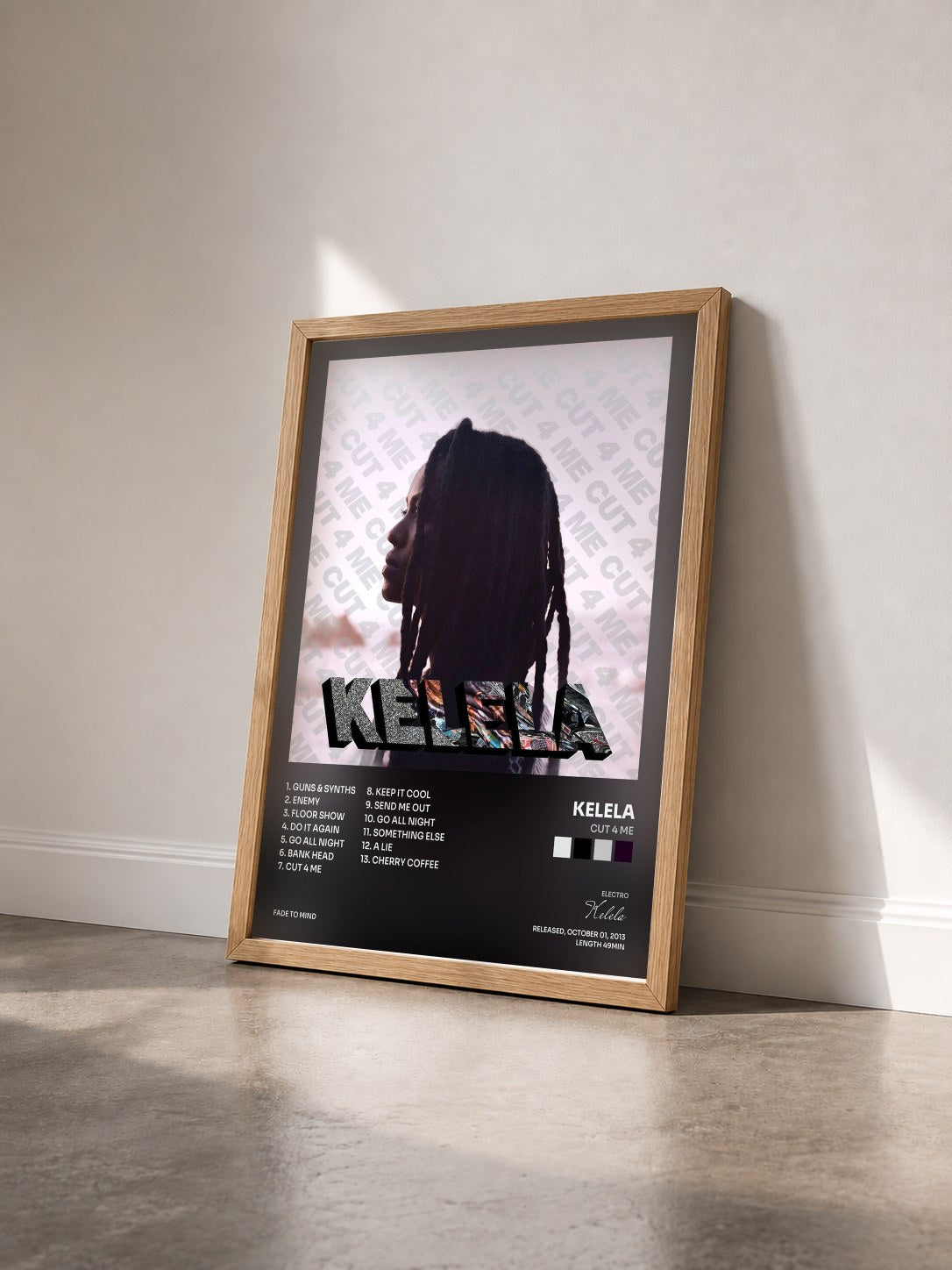#bois Tableau de l'album CUT 4 ME de Kelela vu de trois quarts, cadre en bois brut
