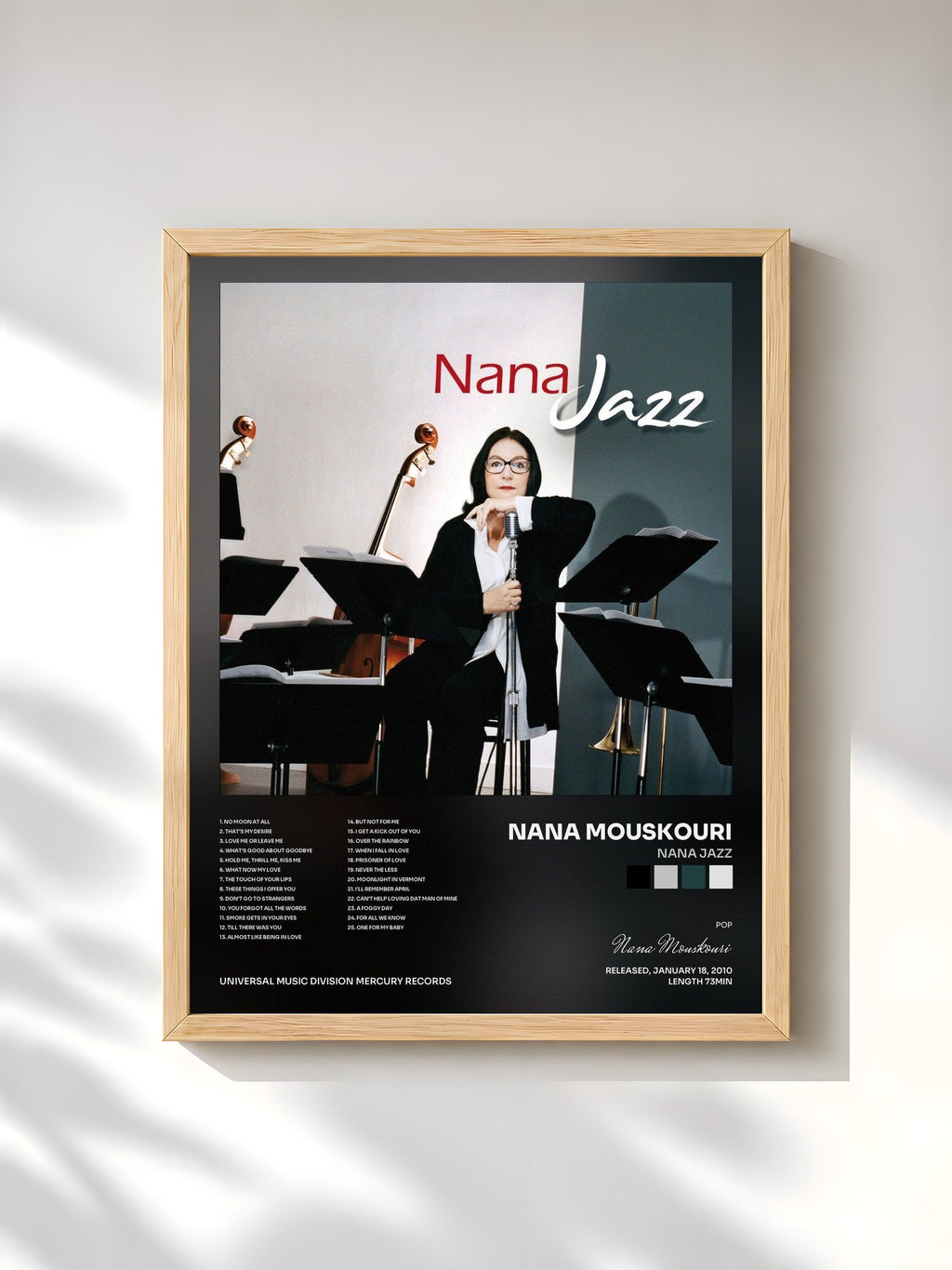 #bois Tableau de l'album Nana Jazz de Nana Mouskouri, cadre en bois brut, imprimé et encadré en France