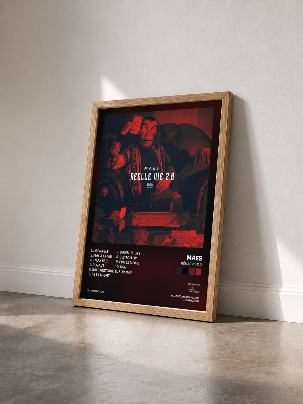 #bois Tableau de l'album Réelle vie 2.0 de Maes vu de trois quarts, cadre en bois brut