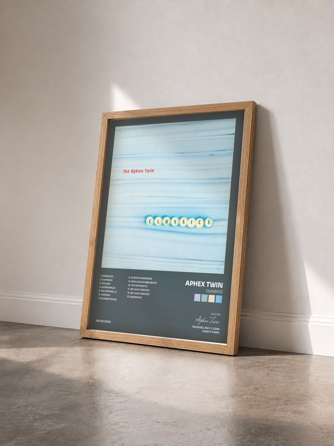 #bois Tableau de l'album Classics de Aphex Twin vu de trois quarts, cadre en bois brut