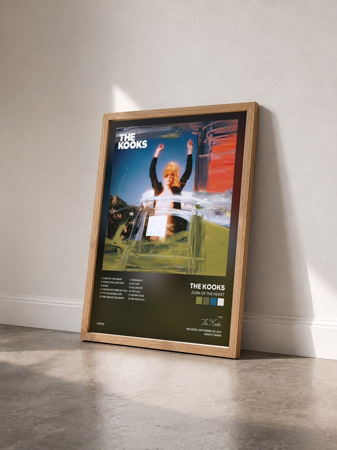 #bois Tableau de l'album Junk Of The Heart de The Kooks vu de trois quarts, cadre en bois brut