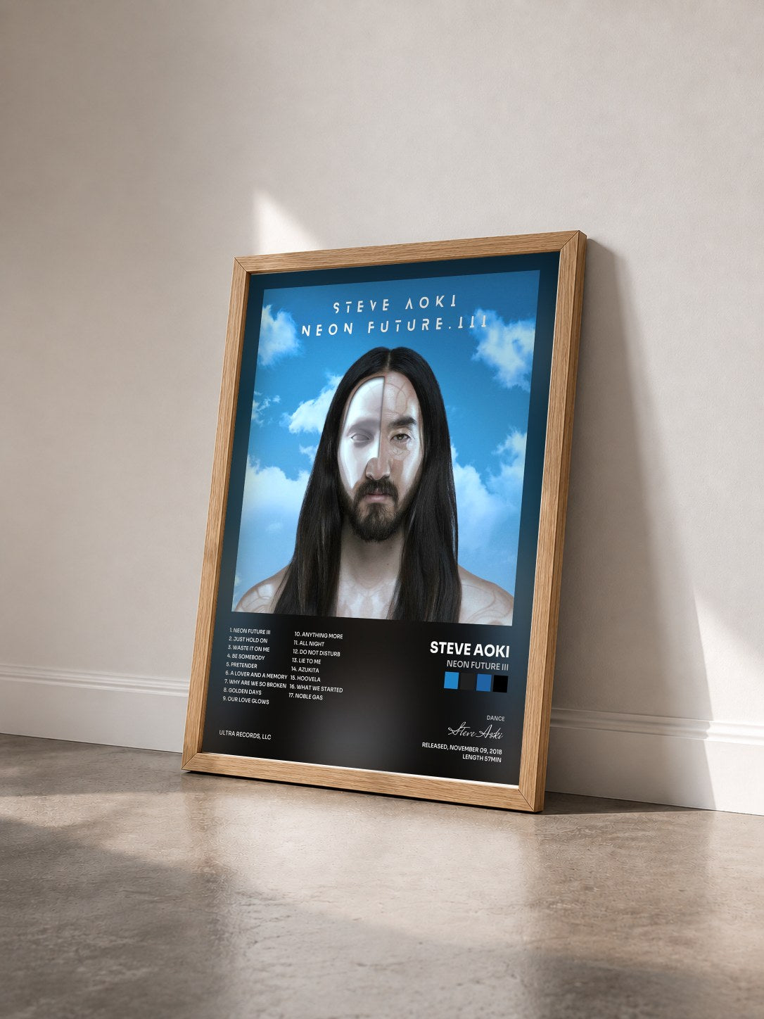 #bois Tableau de l'album Neon Future III de Steve Aoki vu de trois quarts, cadre en bois brut
