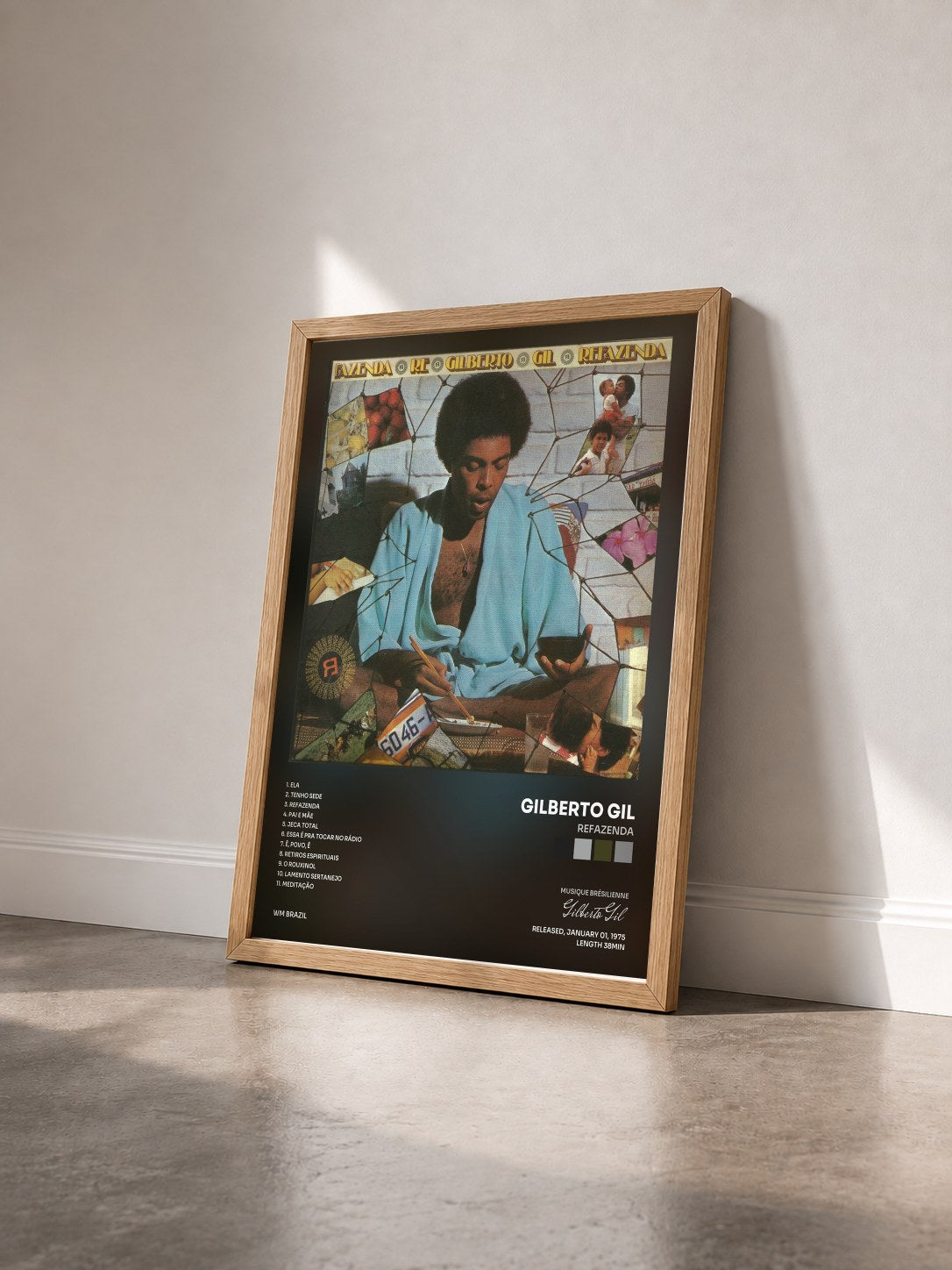 #bois Tableau de l'album Refazenda de Gilberto Gil vu de trois quarts, cadre en bois brut