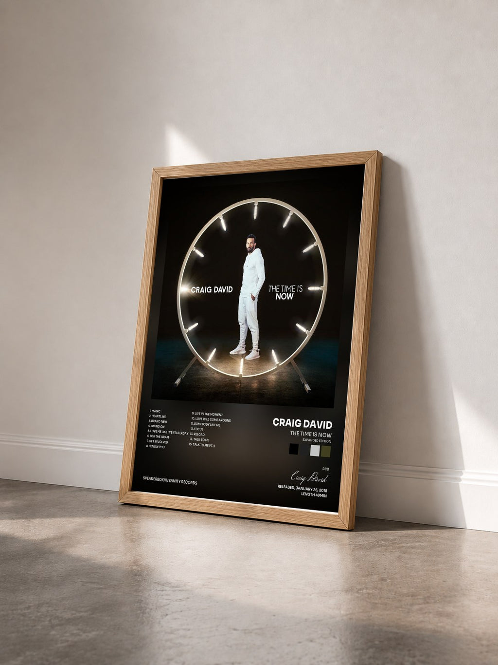 #bois Tableau de l'album The Time Is Now (Expanded Edition) de Craig David vu de trois quarts, cadre en bois brut