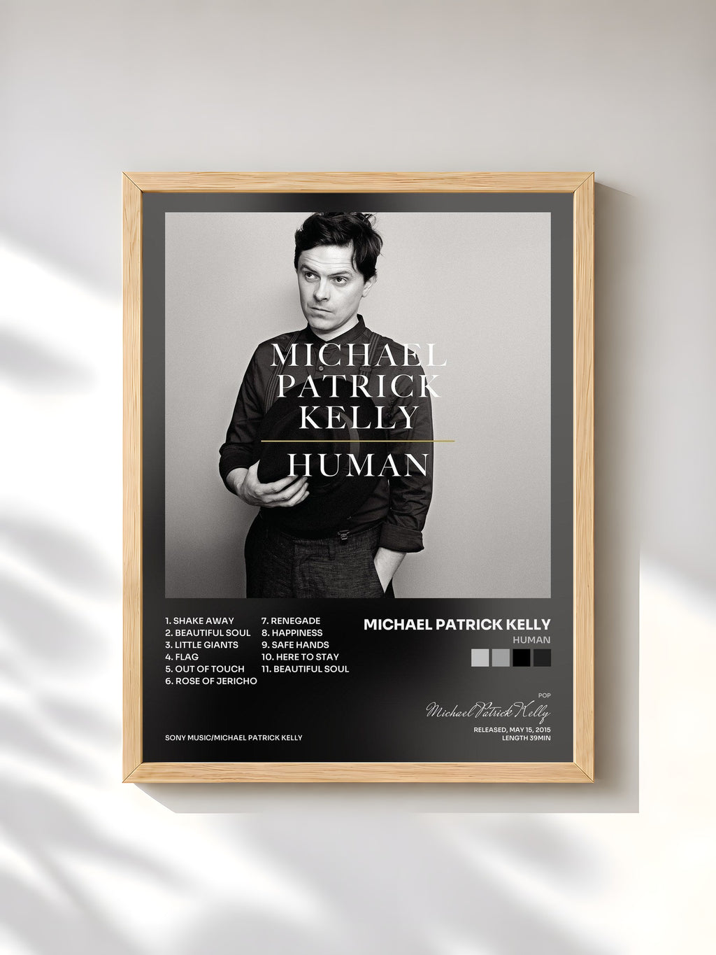 #bois Tableau de l'album Human de Michael Patrick Kelly, cadre en bois brut, imprimé et encadré en France