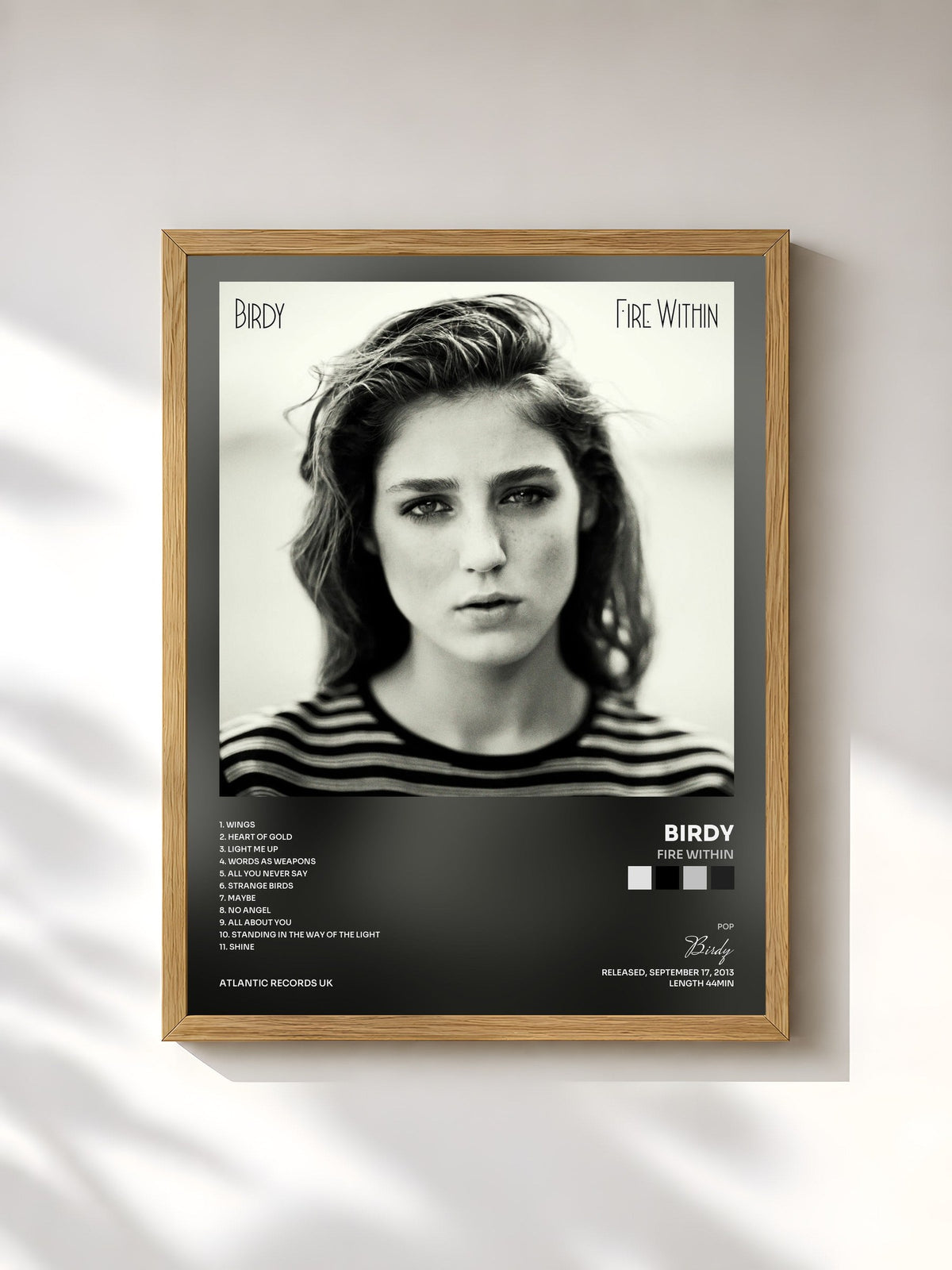 #bois Tableau de l'album Fire Within de Birdy, cadre en bois brut, imprimé et encadré en France