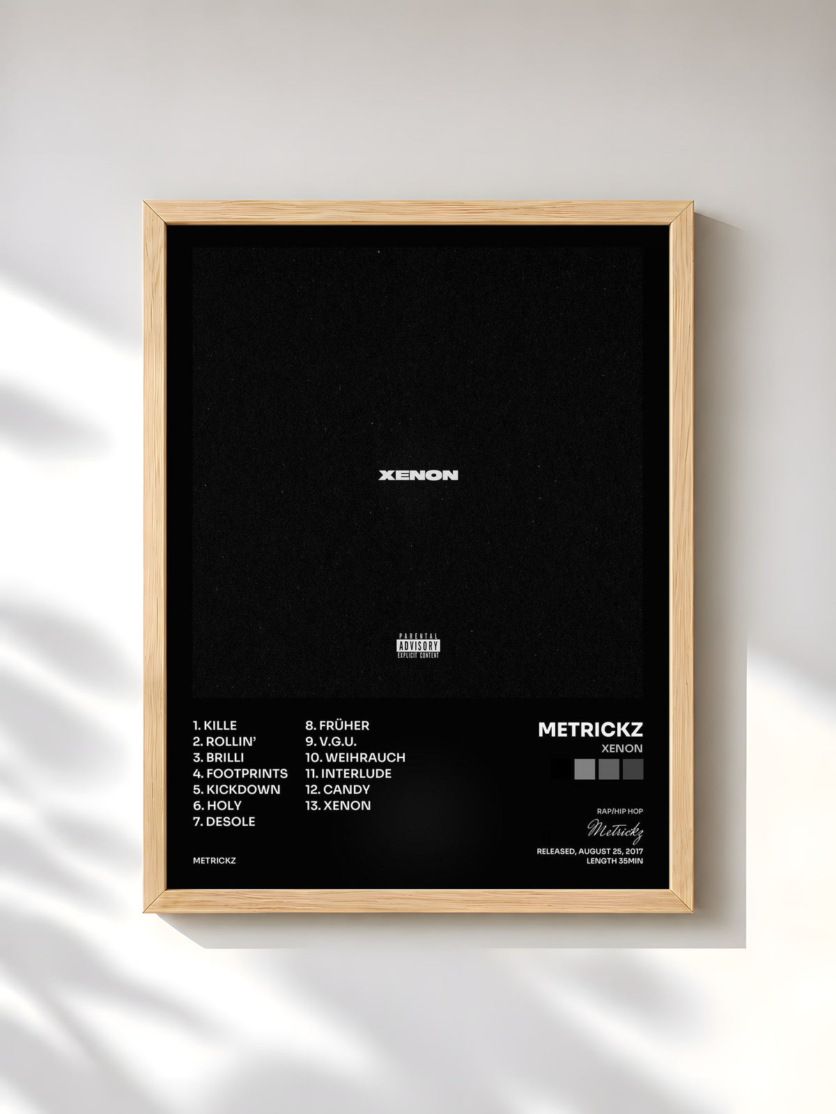 #bois Tableau de l'album XENON de Metrickz, cadre en bois brut, imprimé et encadré en France