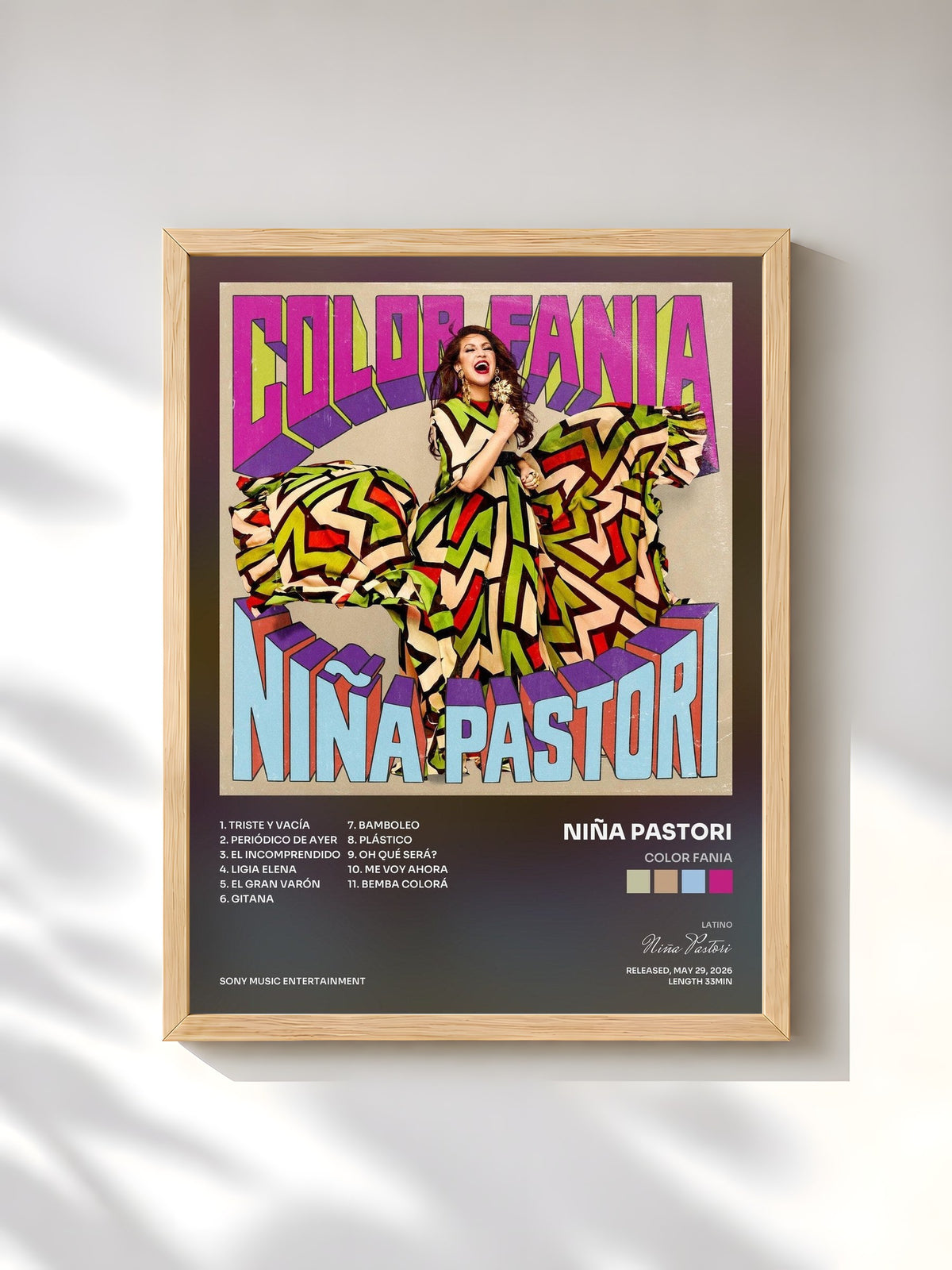 #bois Tableau de l'album Color Fania de Niña Pastori, cadre en bois brut, imprimé et encadré en France
