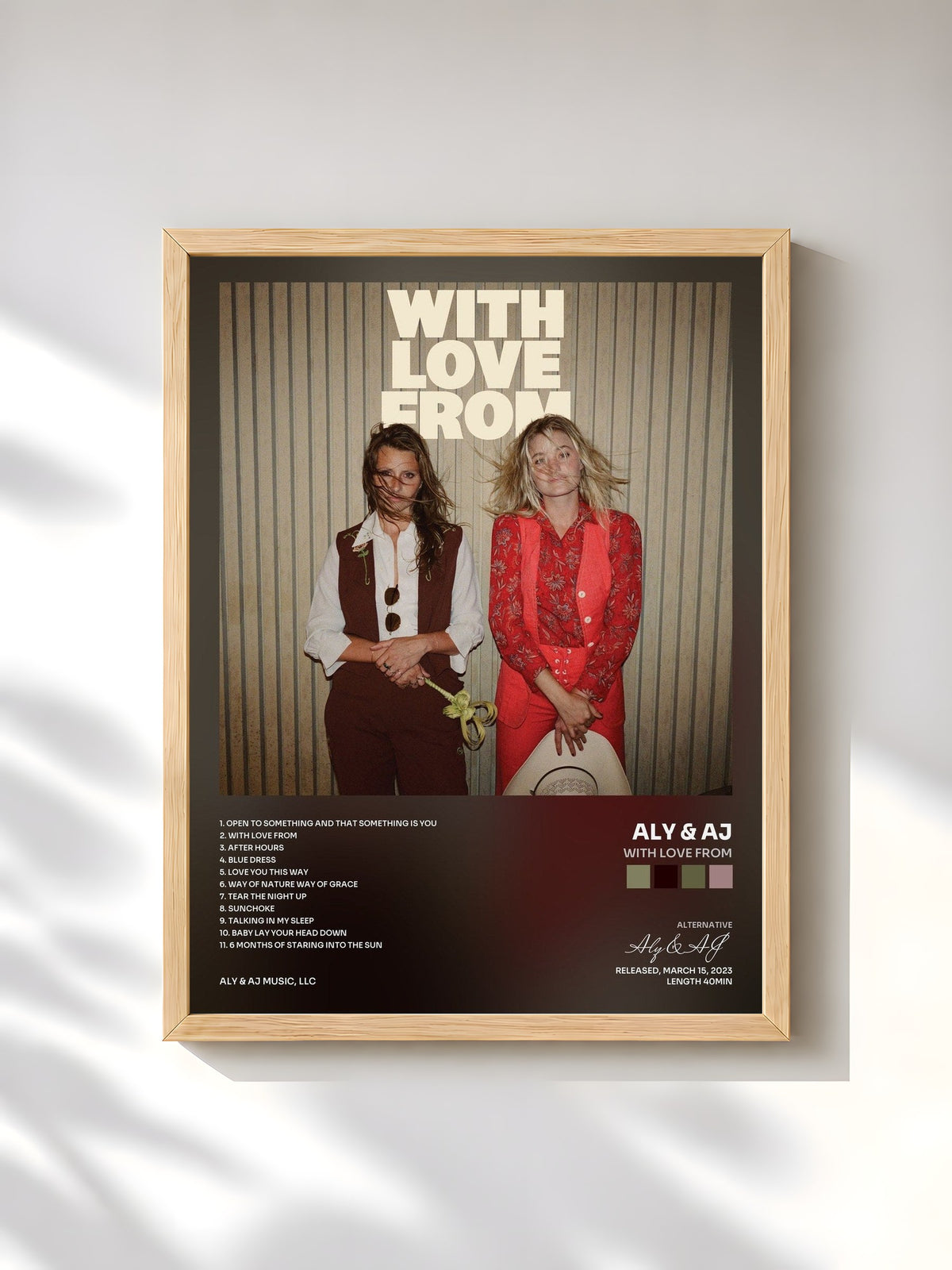 #bois Tableau de l'album With Love From de Aly & AJ, cadre en bois brut, imprimé et encadré en France