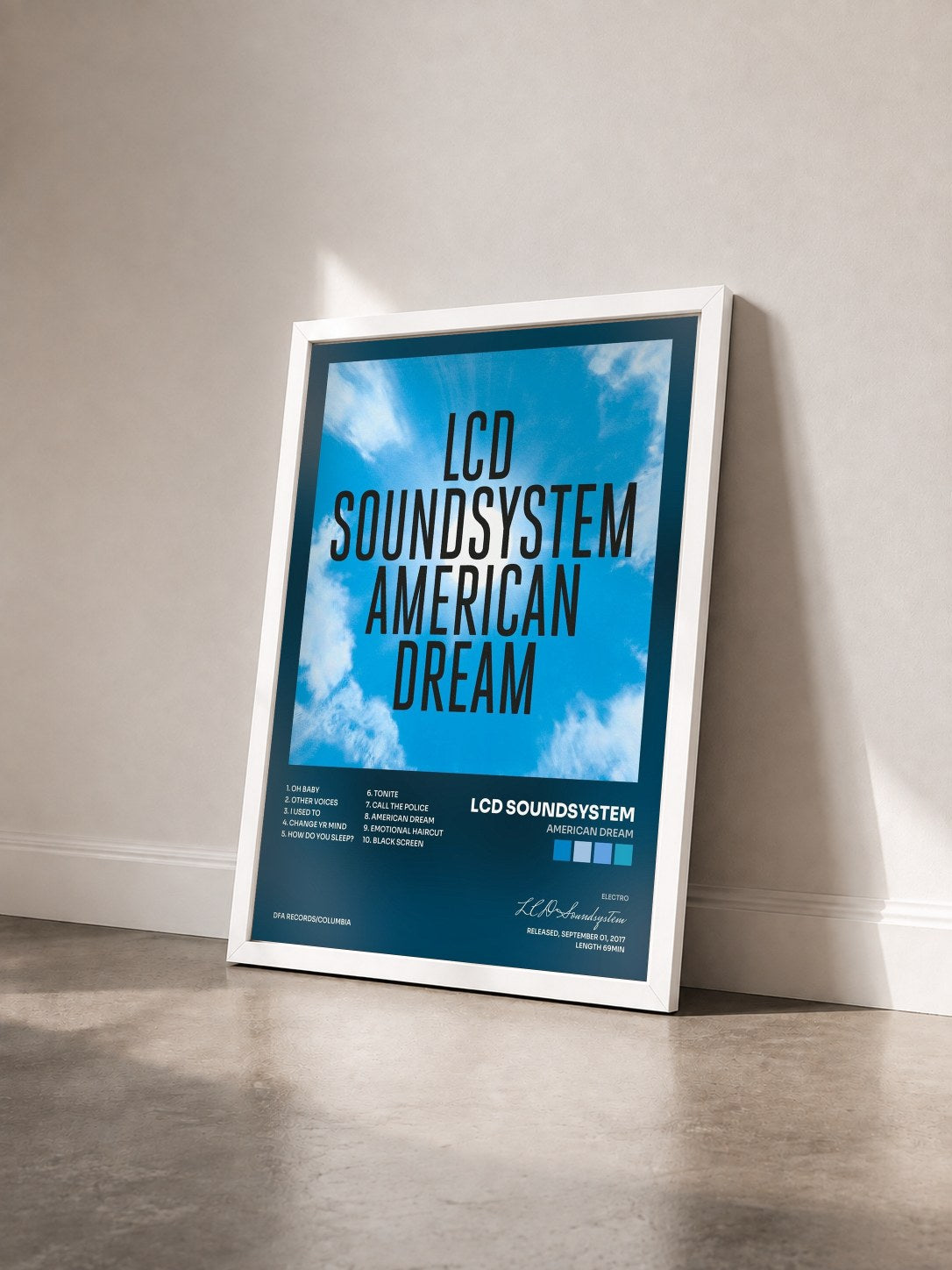 #blanc Tableau de l'album american dream de LCD Soundsystem vu de trois quarts, cadre blanc