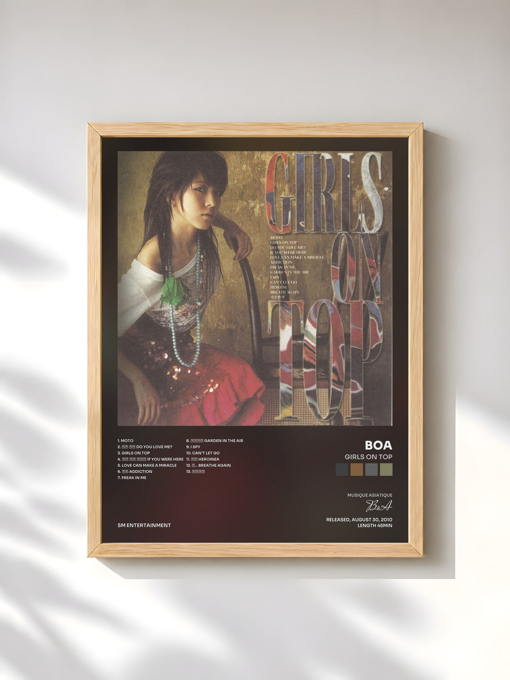 #bois Tableau de l'album Girls On Top de BoA, cadre en bois brut, imprimé et encadré en France
